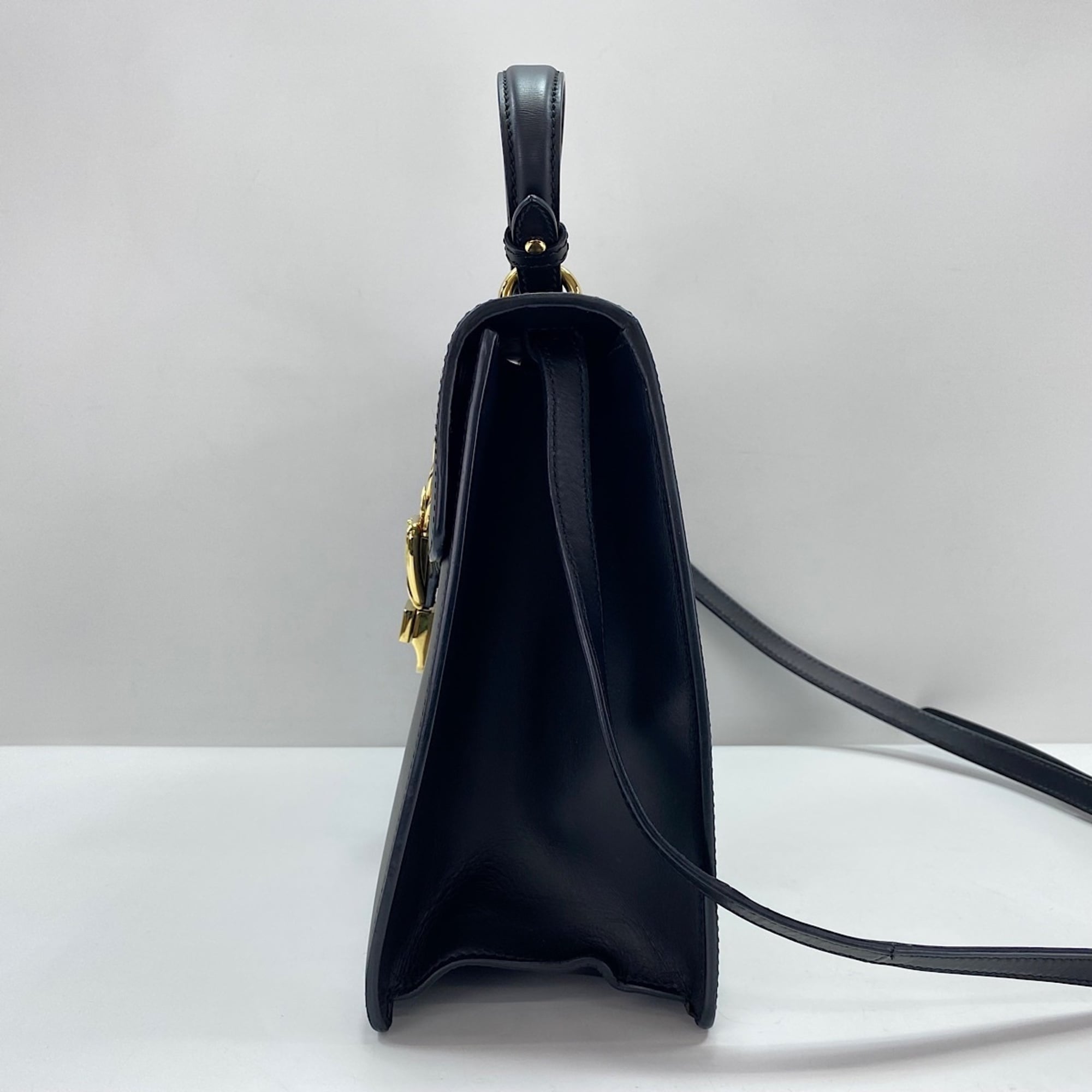 Gucci Navy Handbag (Pre-Owned)