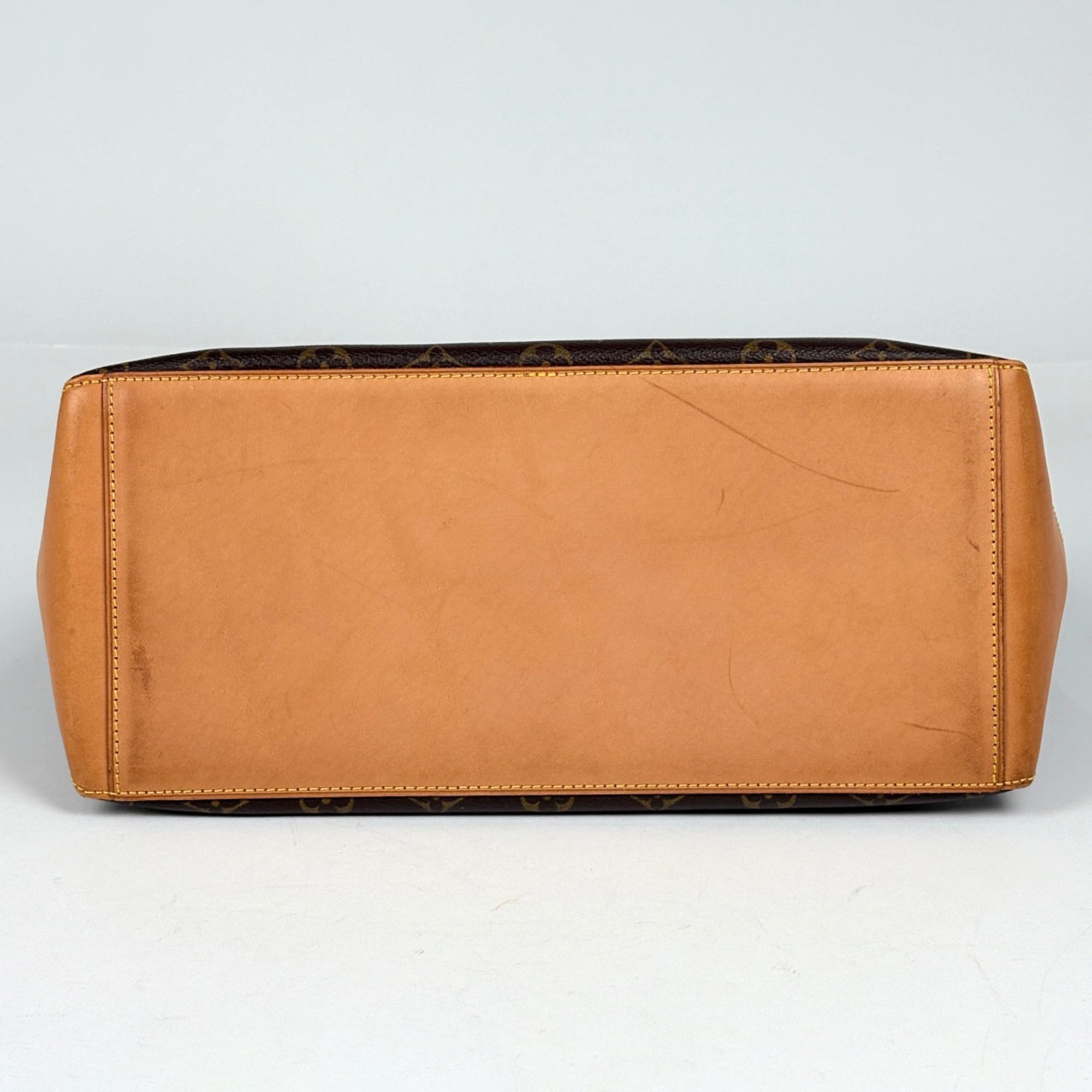 Louis Vuitton Brown Monogram Shoulder Bag Tote Bag (Pre-Owned)