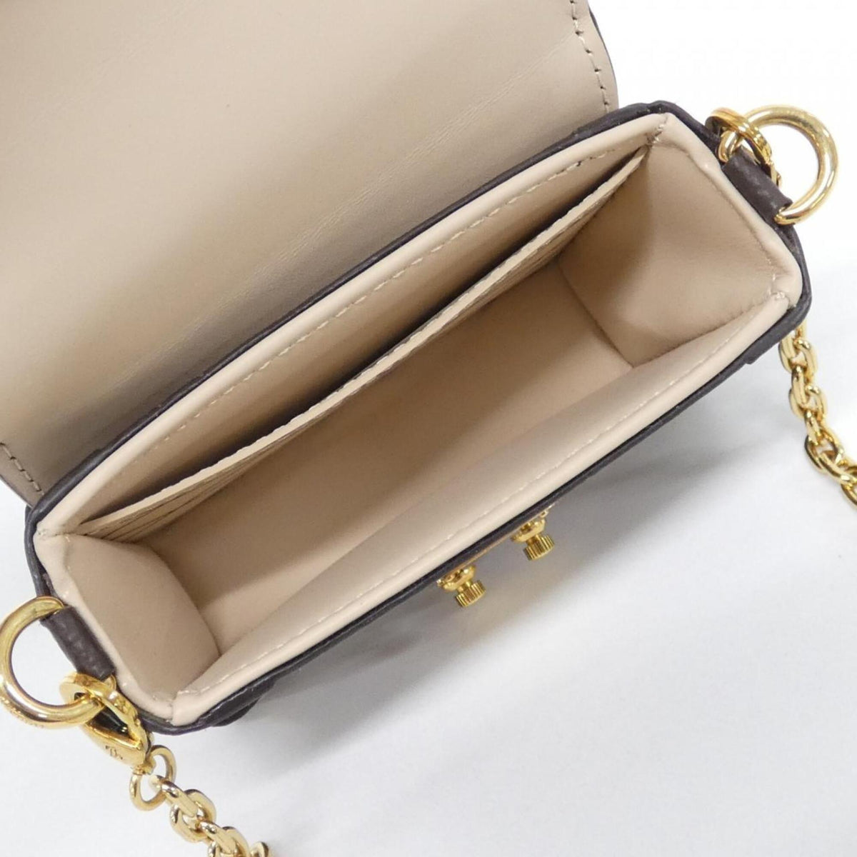 Louis Vuitton Marron Coated Canvas Handbag (Pre-Owned)