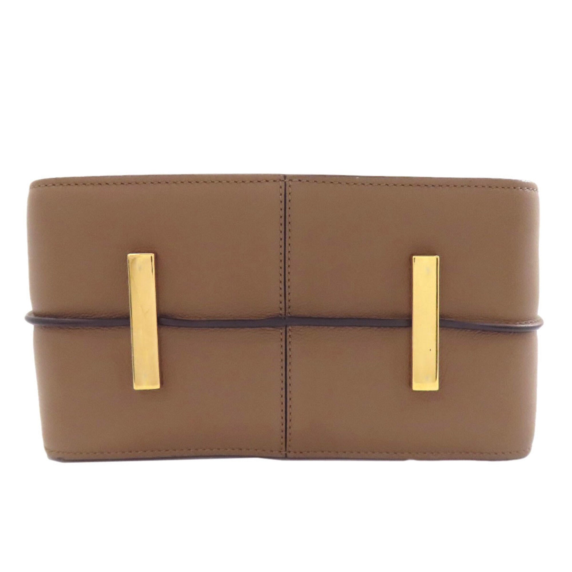 Tod's Brown Leather Shoulder Bag (Pre-Owned)