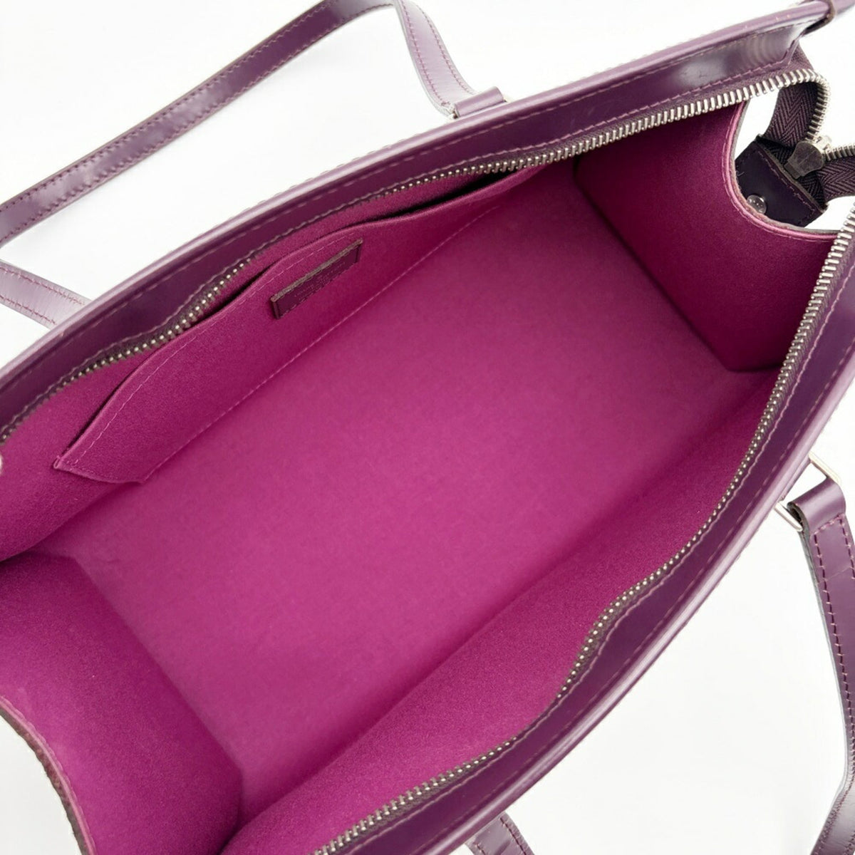 Louis Vuitton Cassis Purple Leather Shoulder Bag (Pre-Owned)