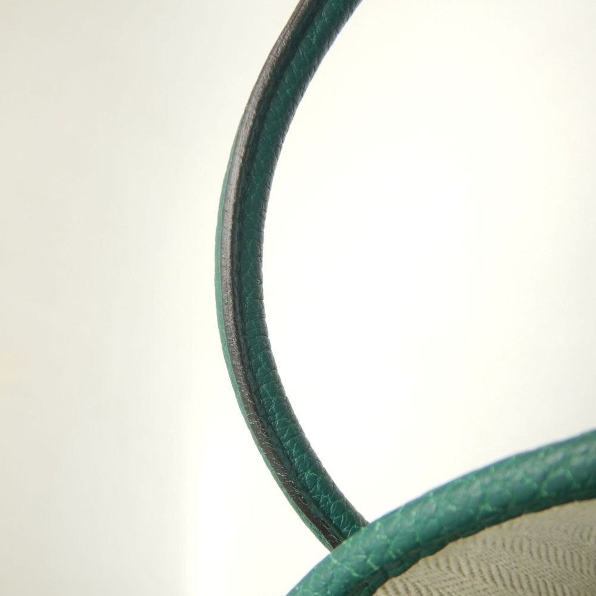 Hermes Garden Green Negonda Leather Handbag (Pre-Owned)