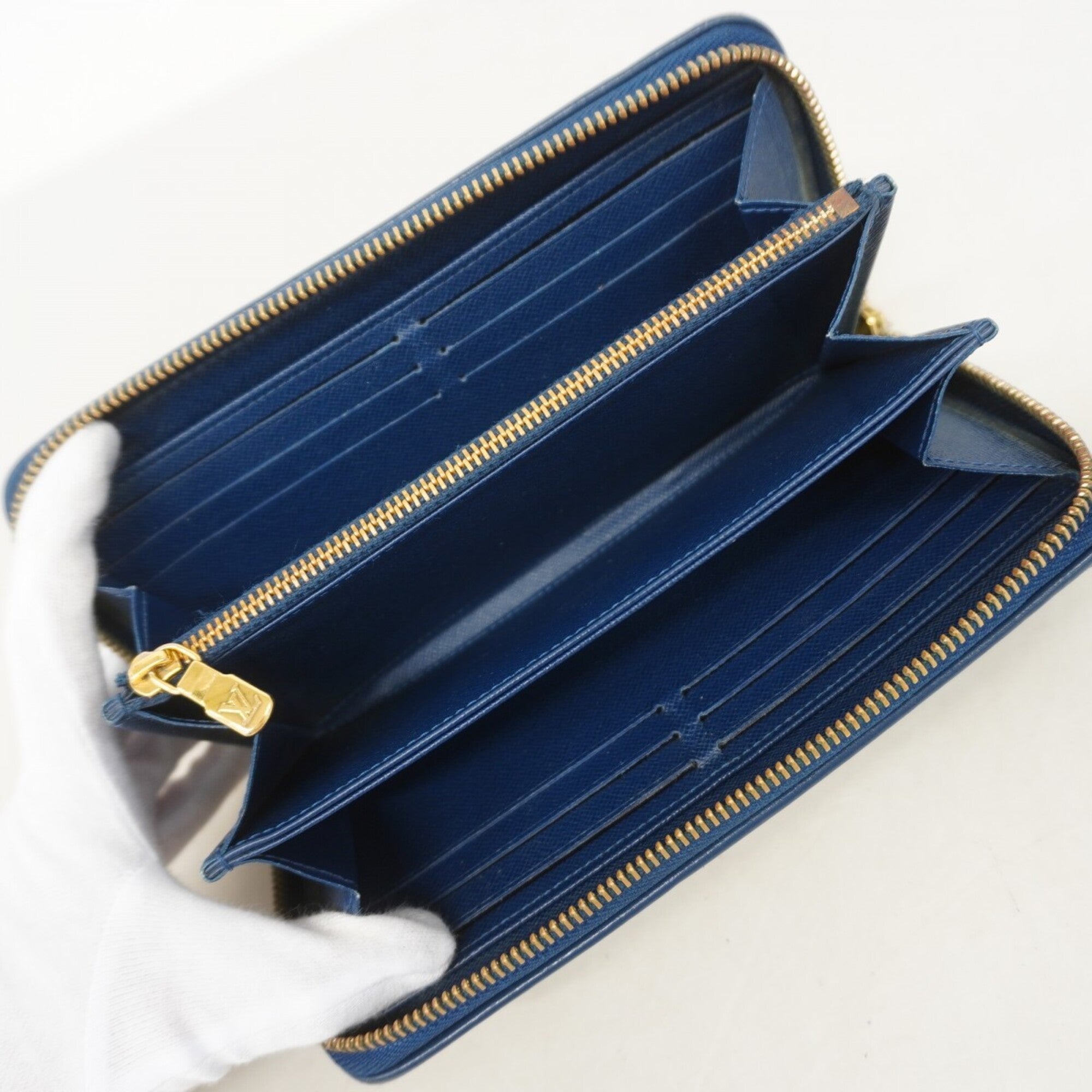 Louis Vuitton Blue Long Wallet (Bi-Fold) (Pre-Owned)
