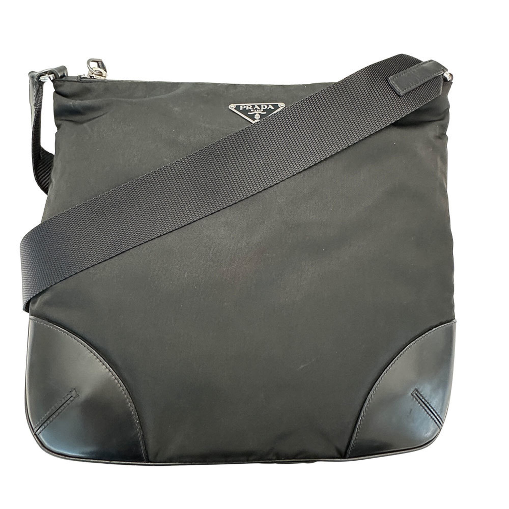 Prada Black Nylon Handbag Shoulder Bag (Pre-Owned)