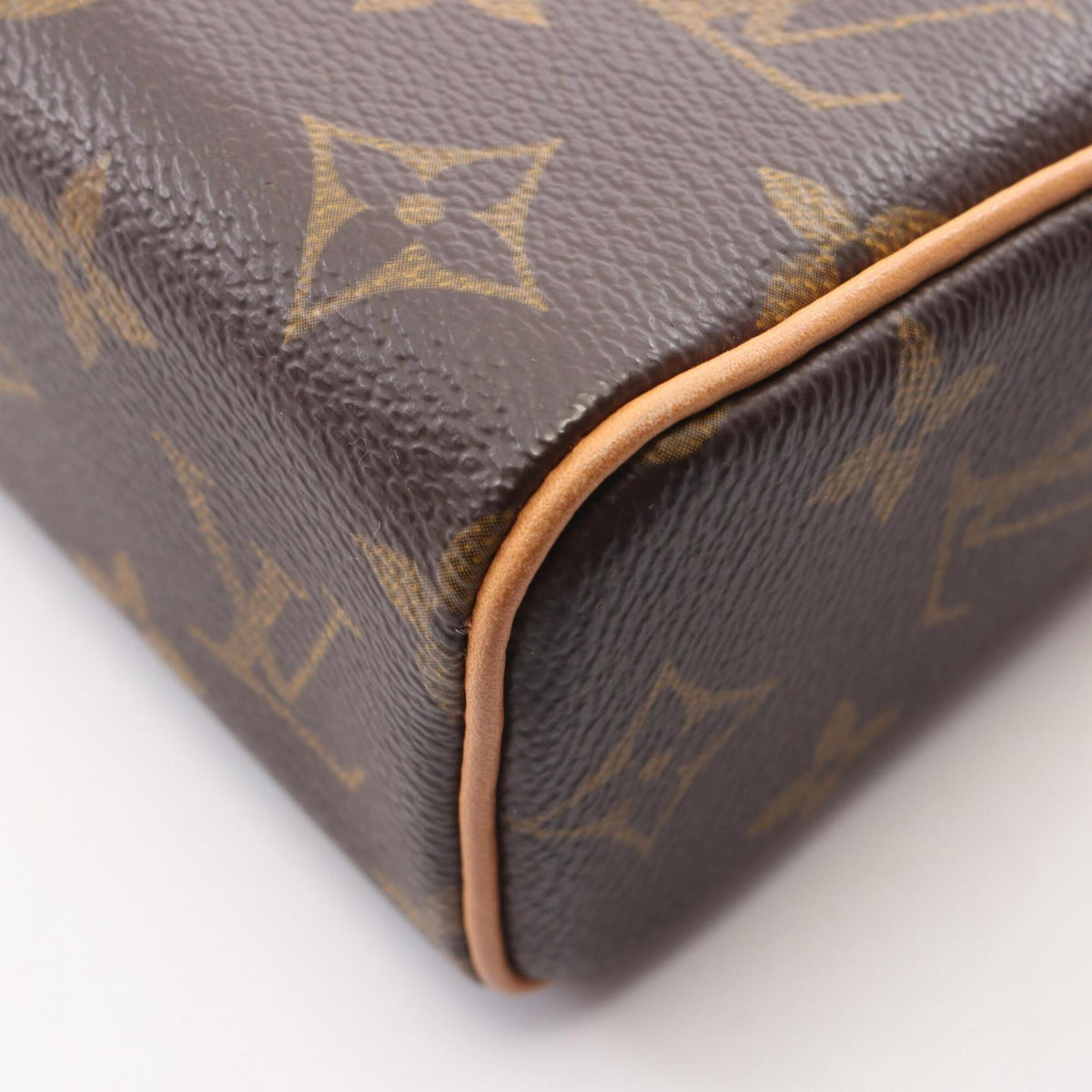 Louis Vuitton Brown Monogram Monogram Leather Handbag (Pre-Owned)