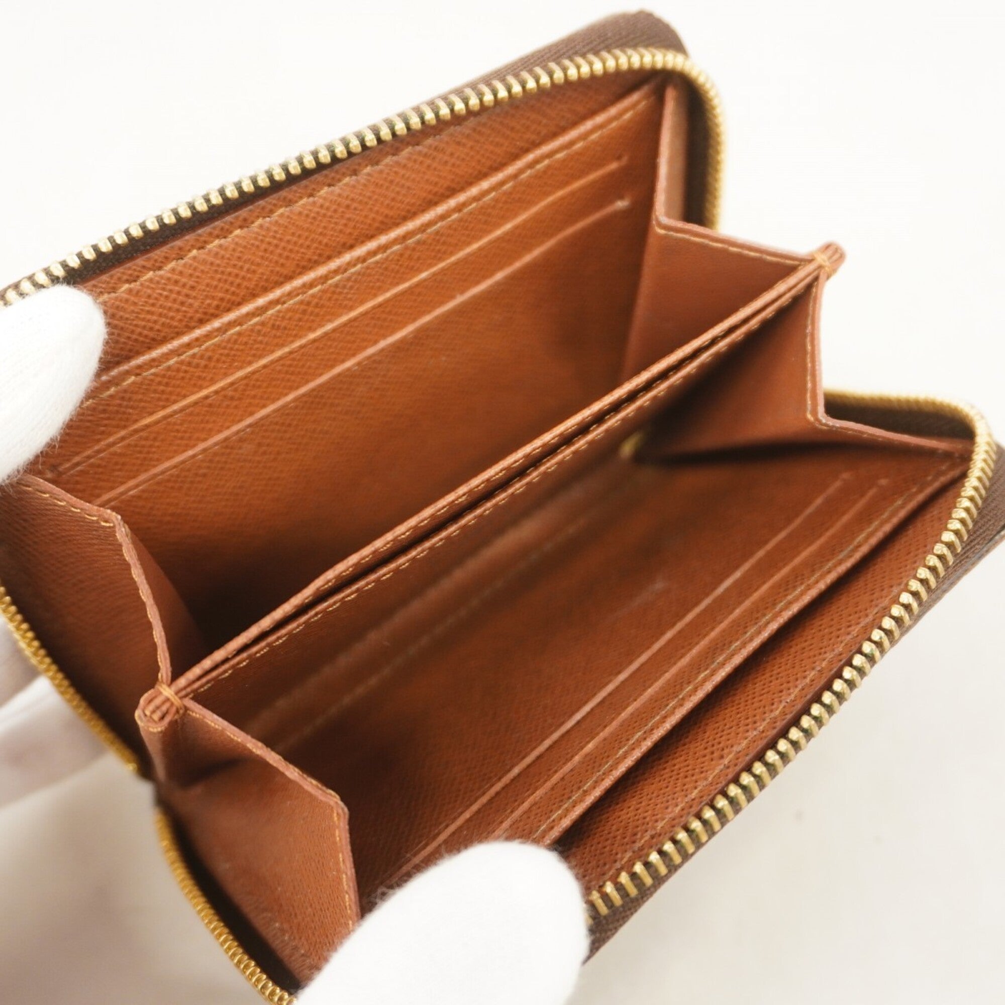 Louis Vuitton Brown Coin Purse/Coin Case (Pre-Owned)
