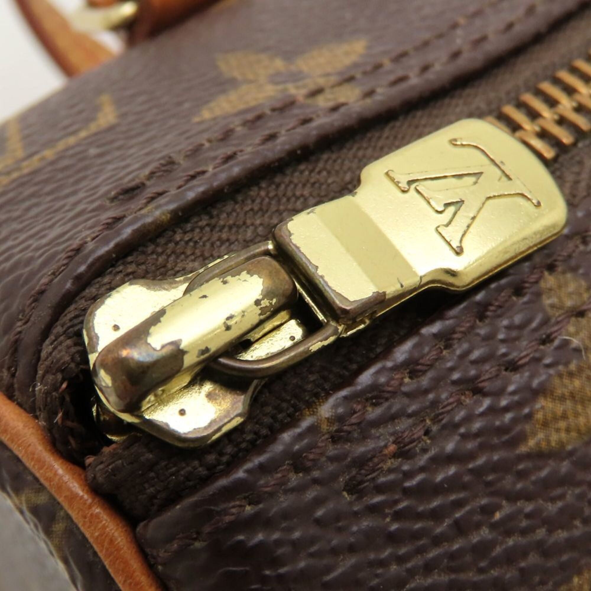 Louis Vuitton Brown Monogram Handbag (Pre-Owned)