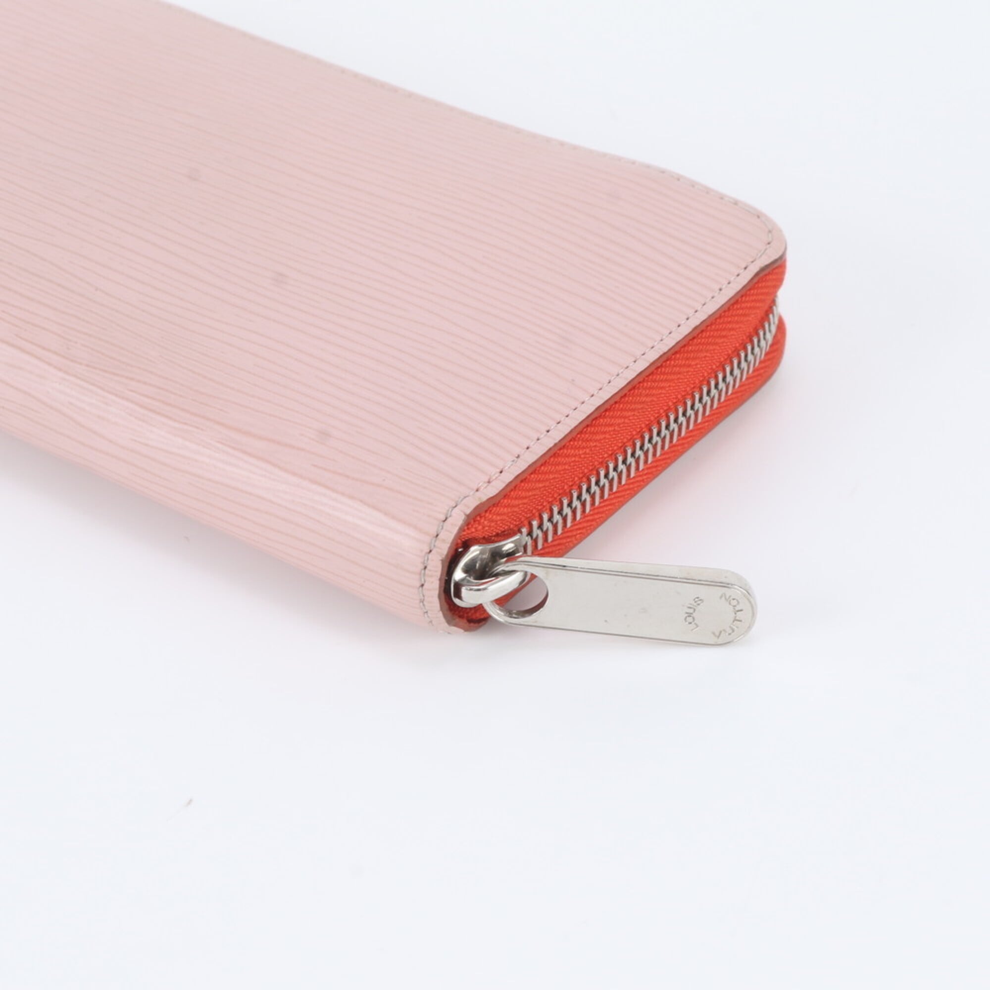 Louis Vuitton Rose Ballerine Leather Long Wallet (Bi-Fold) (Pre-Owned)