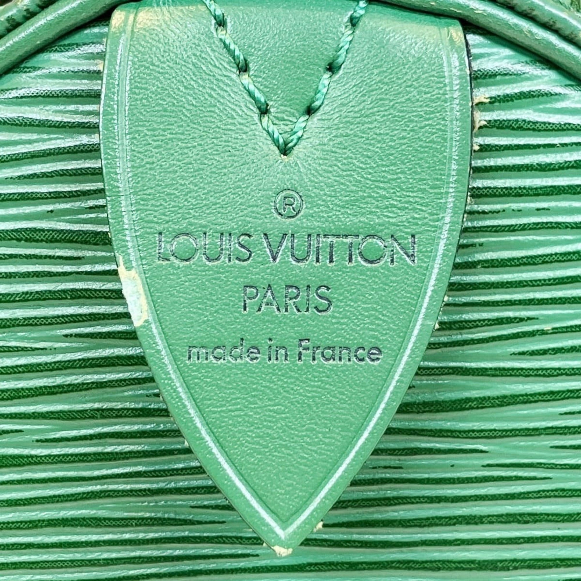 Louis Vuitton Epi Borneo Green Epi Leather Handbag (Pre-Owned)