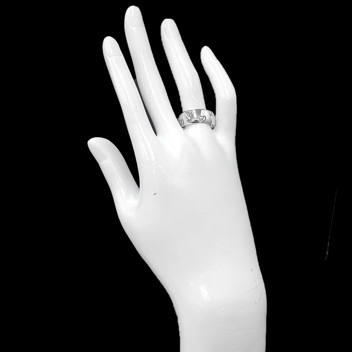 Gucci White Gold (18K) Band Ring (Pre-Owned)