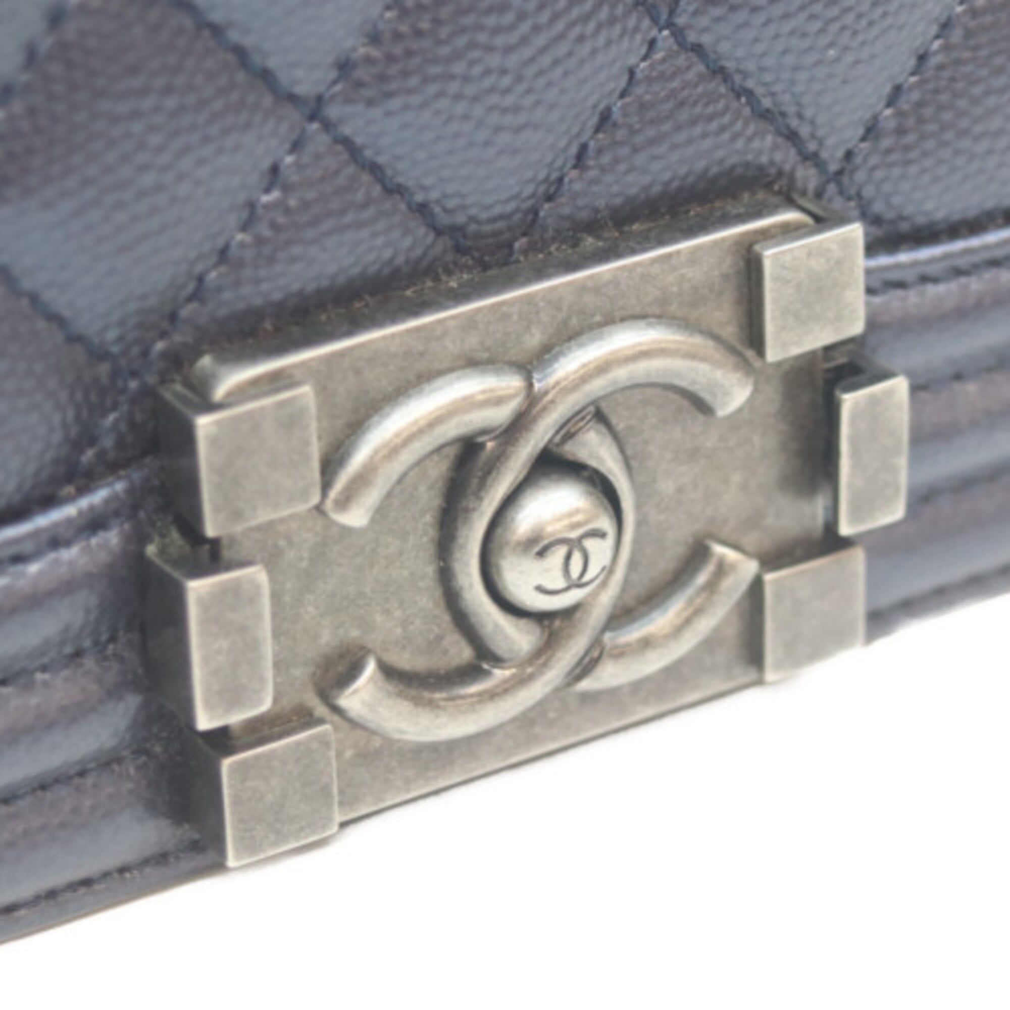 Chanel Navy Grained Calfskin Shoulder Bag (Pre-Owned)