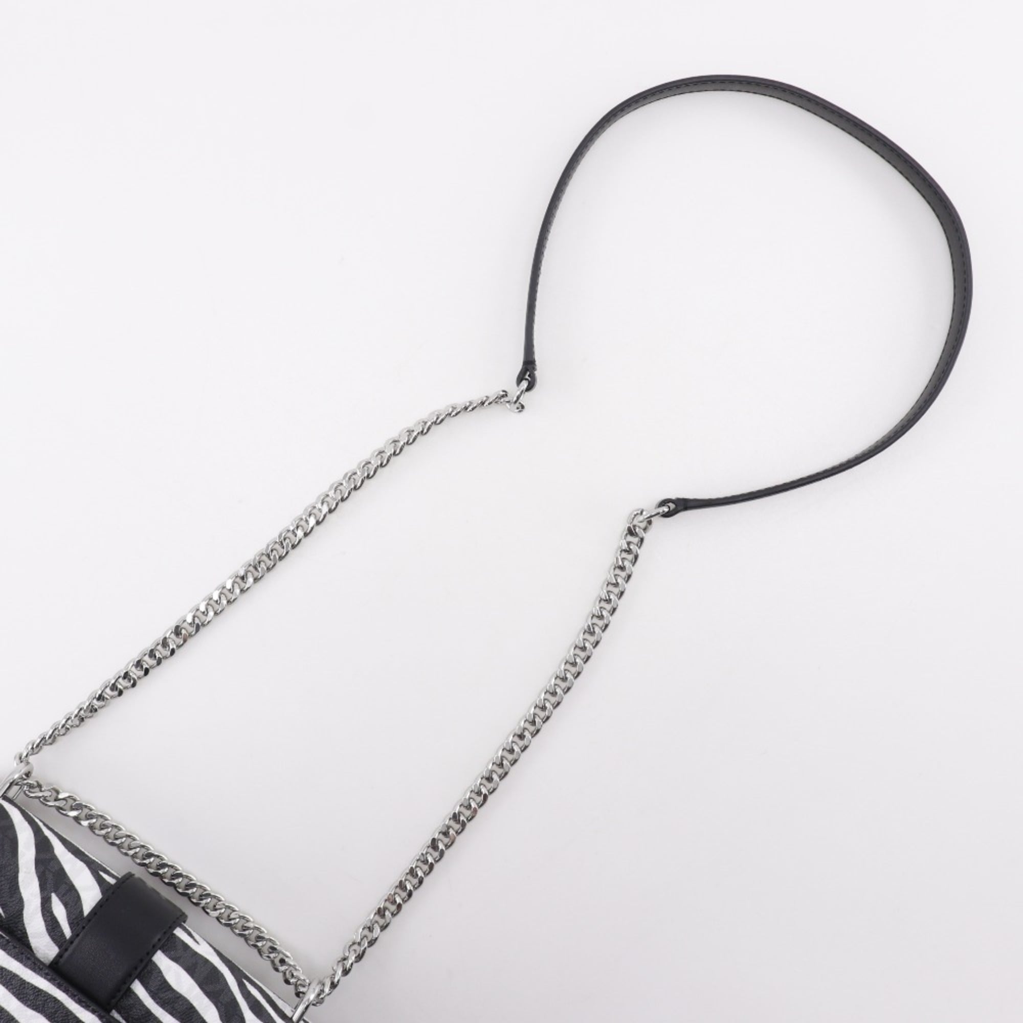 Michael Kors Black White Pvc Shoulder Bag (Pre-Owned)
