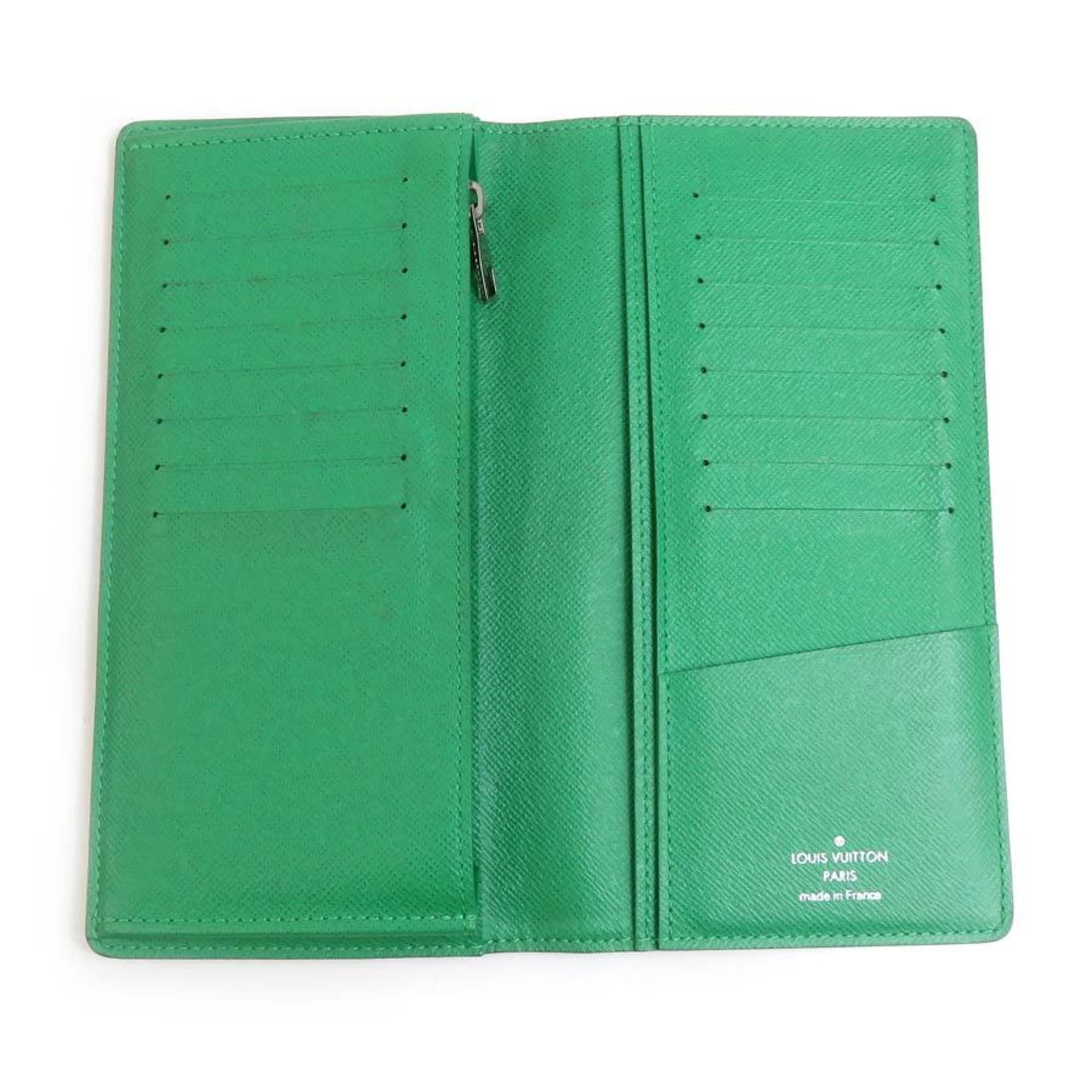 Louis Vuitton Taiga Leather Long Wallet (Bi-Fold) (Pre-Owned)