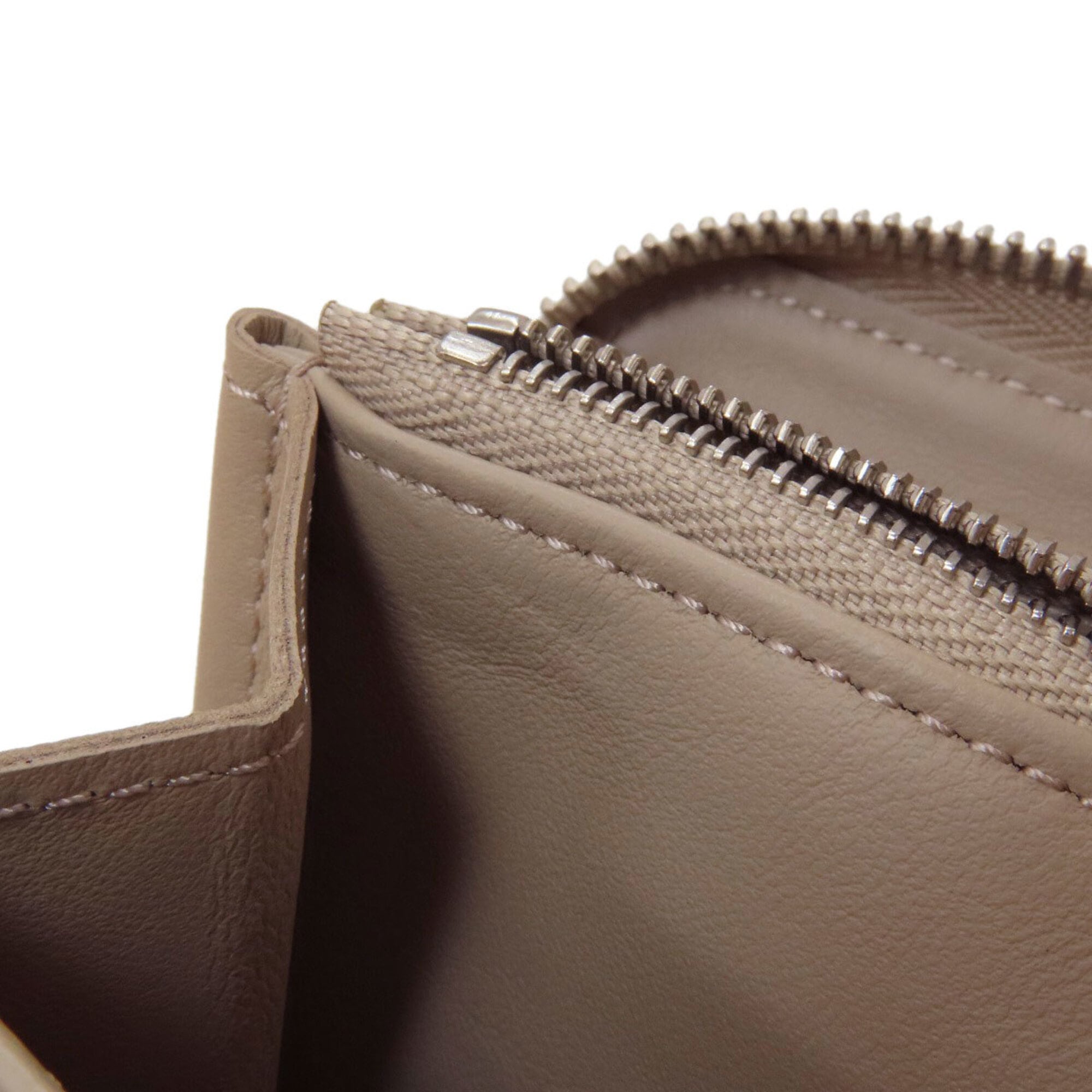 Louis Vuitton Galle Mahina Leather Leather Long Wallet (Bi-Fold) (Pre-Owned)