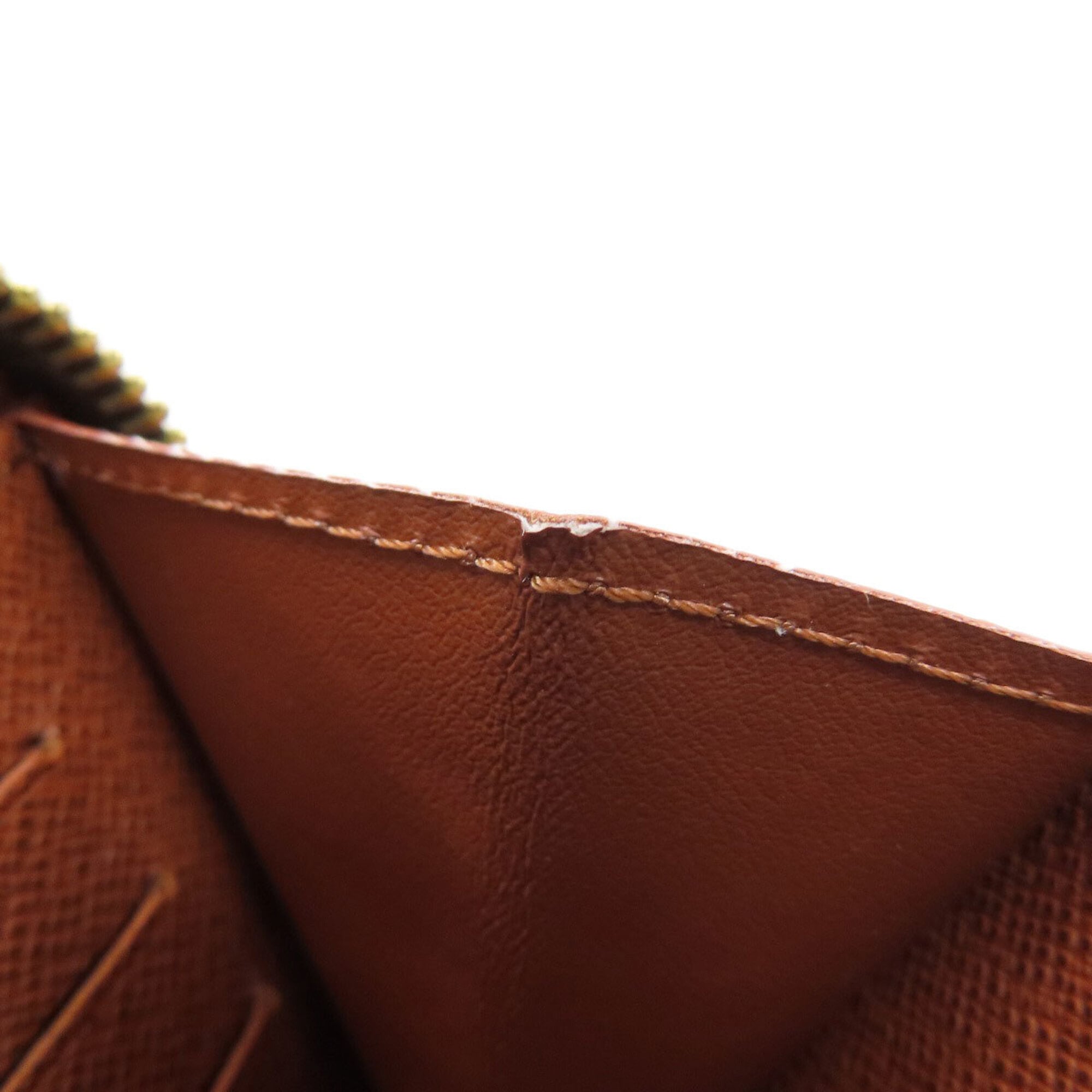 Louis Vuitton Monogram Monogram Canvas Long Wallet (Bi-Fold) (Pre-Owned)