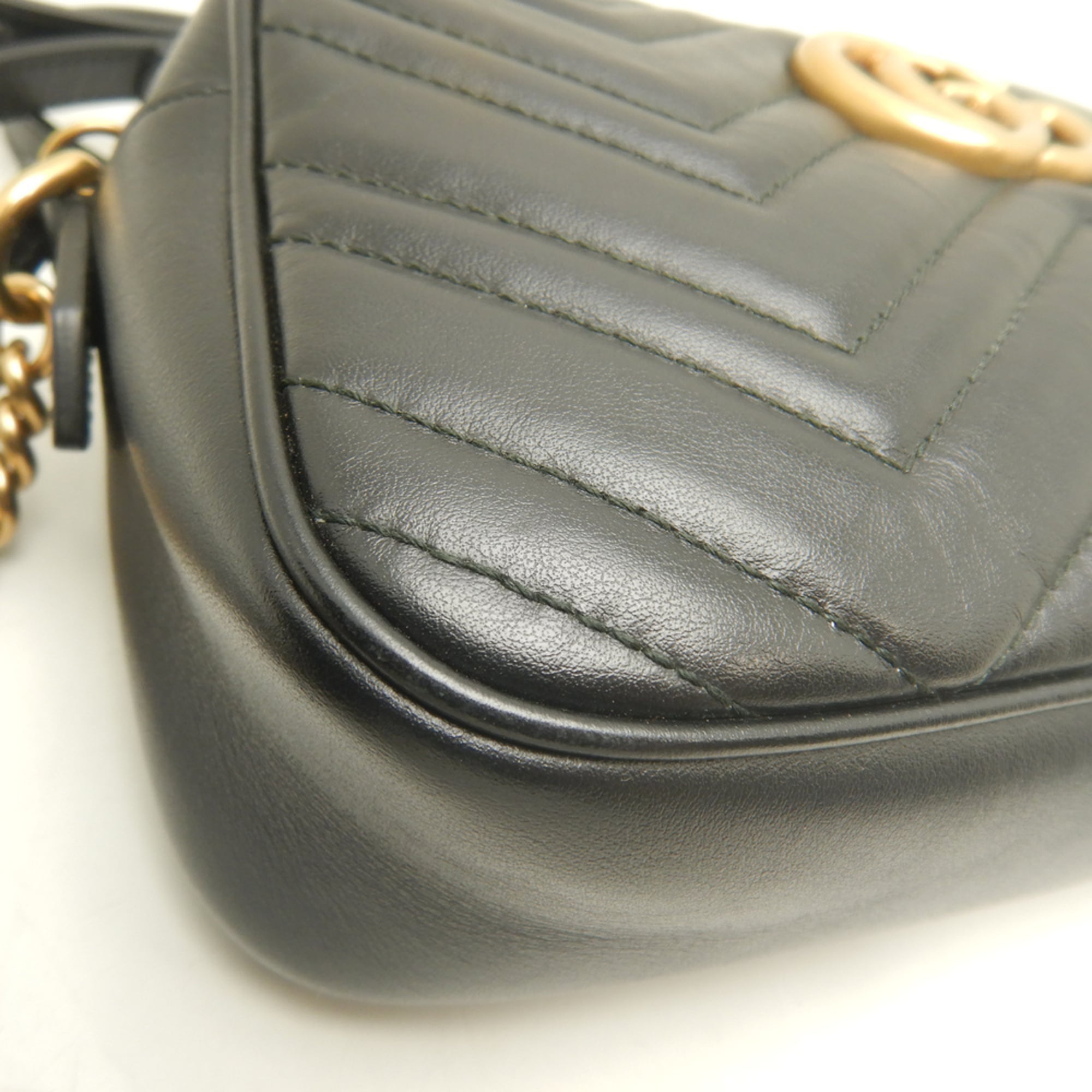 Gucci Black Leather Shoulder Bag (Pre-Owned)