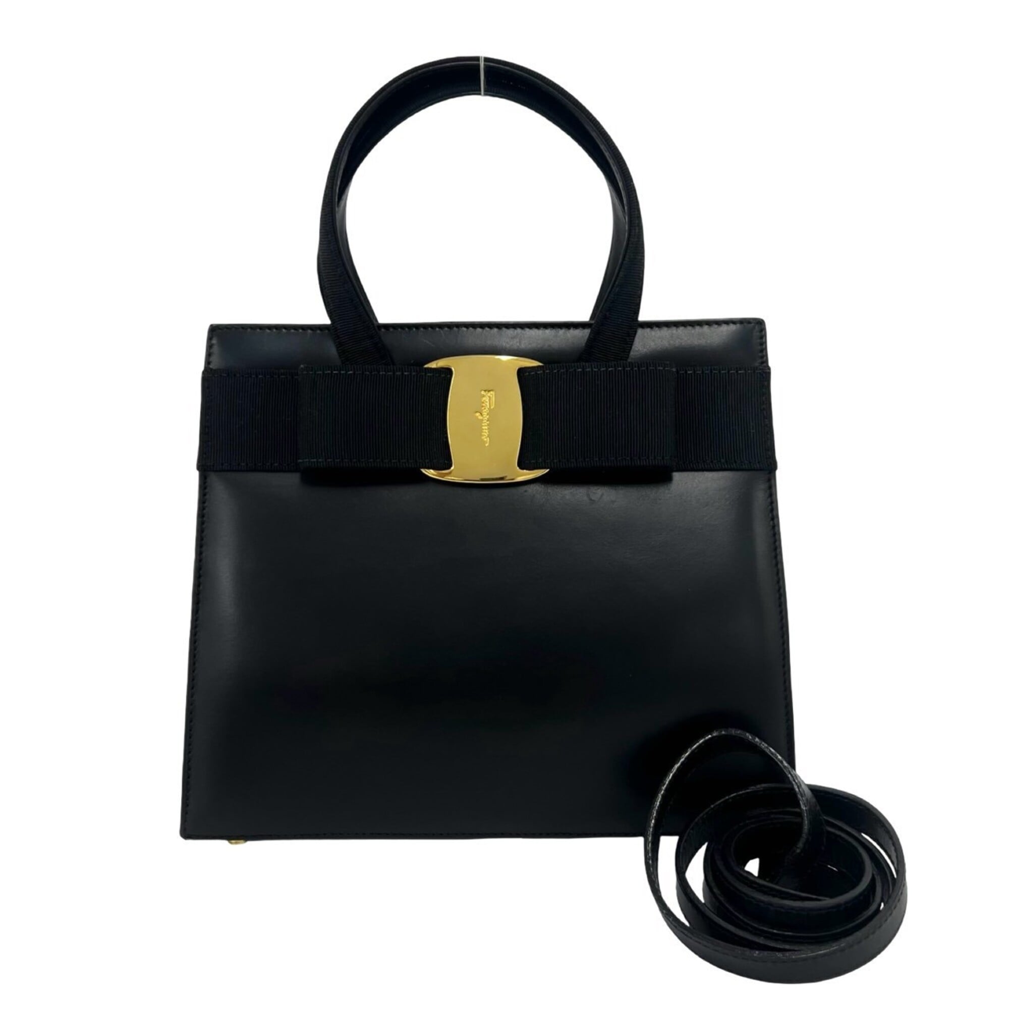 Salvatore Ferragamo Black Leather Handbag Shoulder Bag (Pre-Owned)