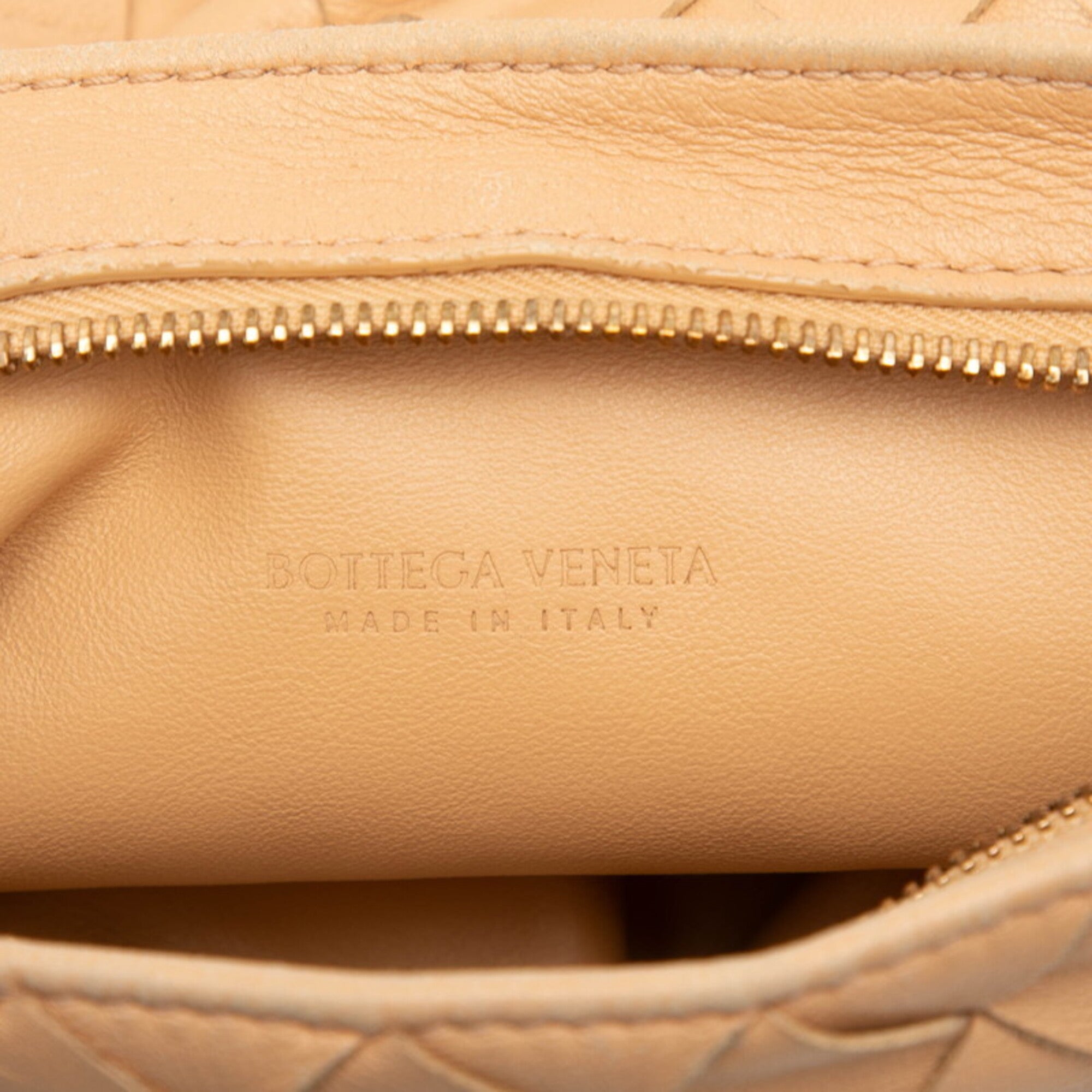 Bottega Veneta Beige Leather Handbag (Pre-Owned)