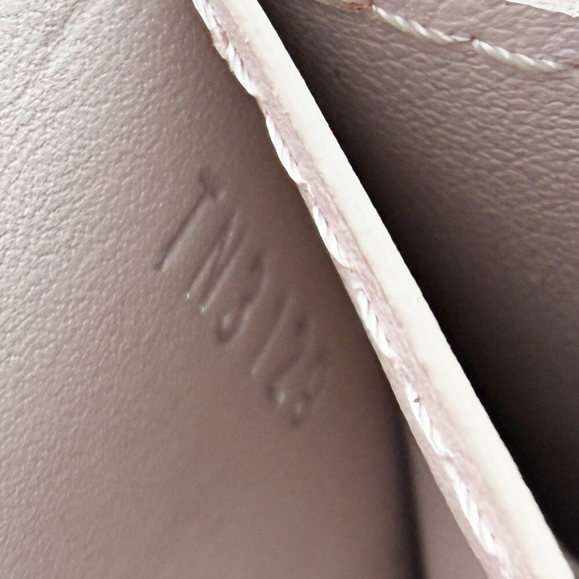 Louis Vuitton Magnolia Mahina Leather Leather Wallet (Bi-Fold) (Pre-Owned)