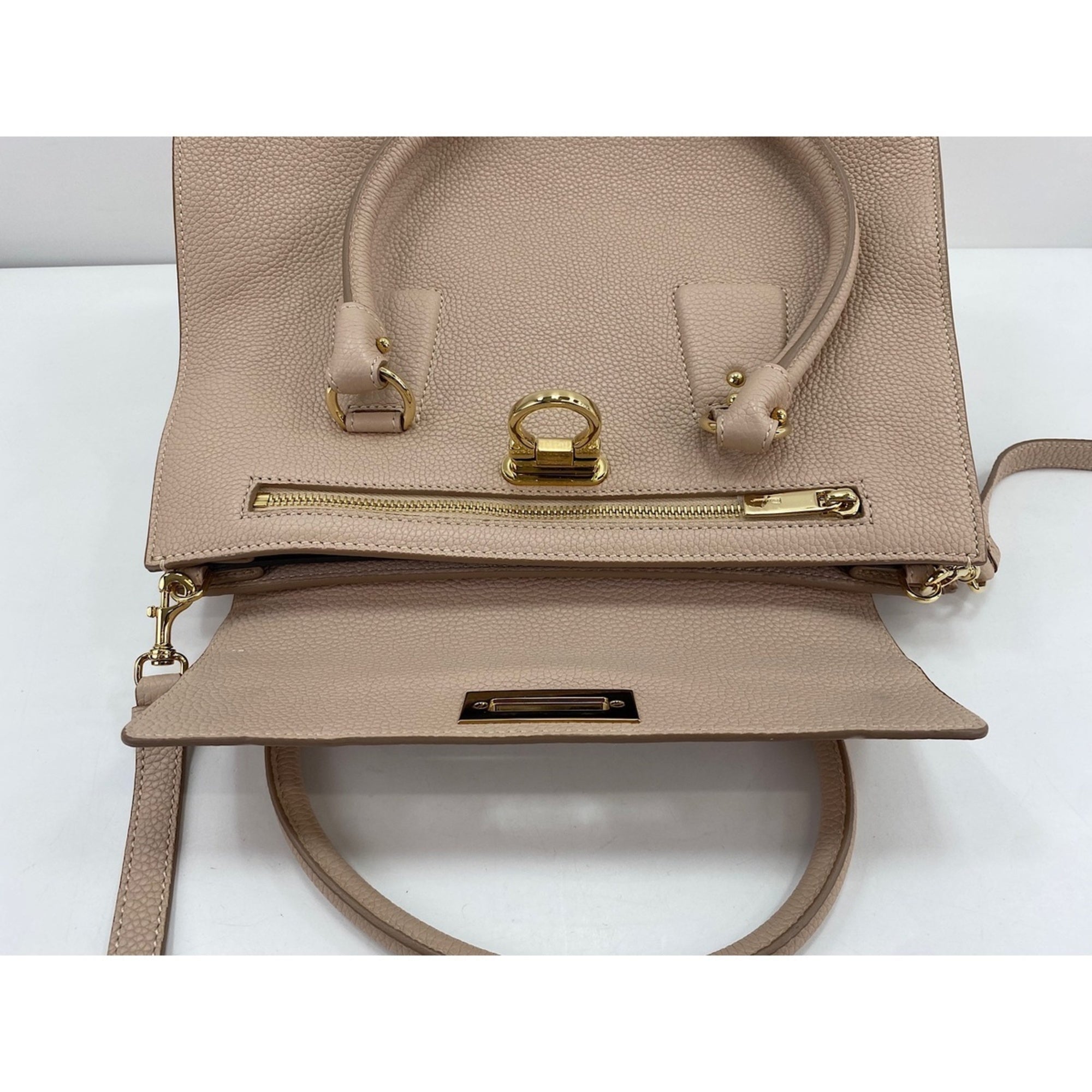 Salvatore Ferragamo Beige Canvas Handbag (Pre-Owned)