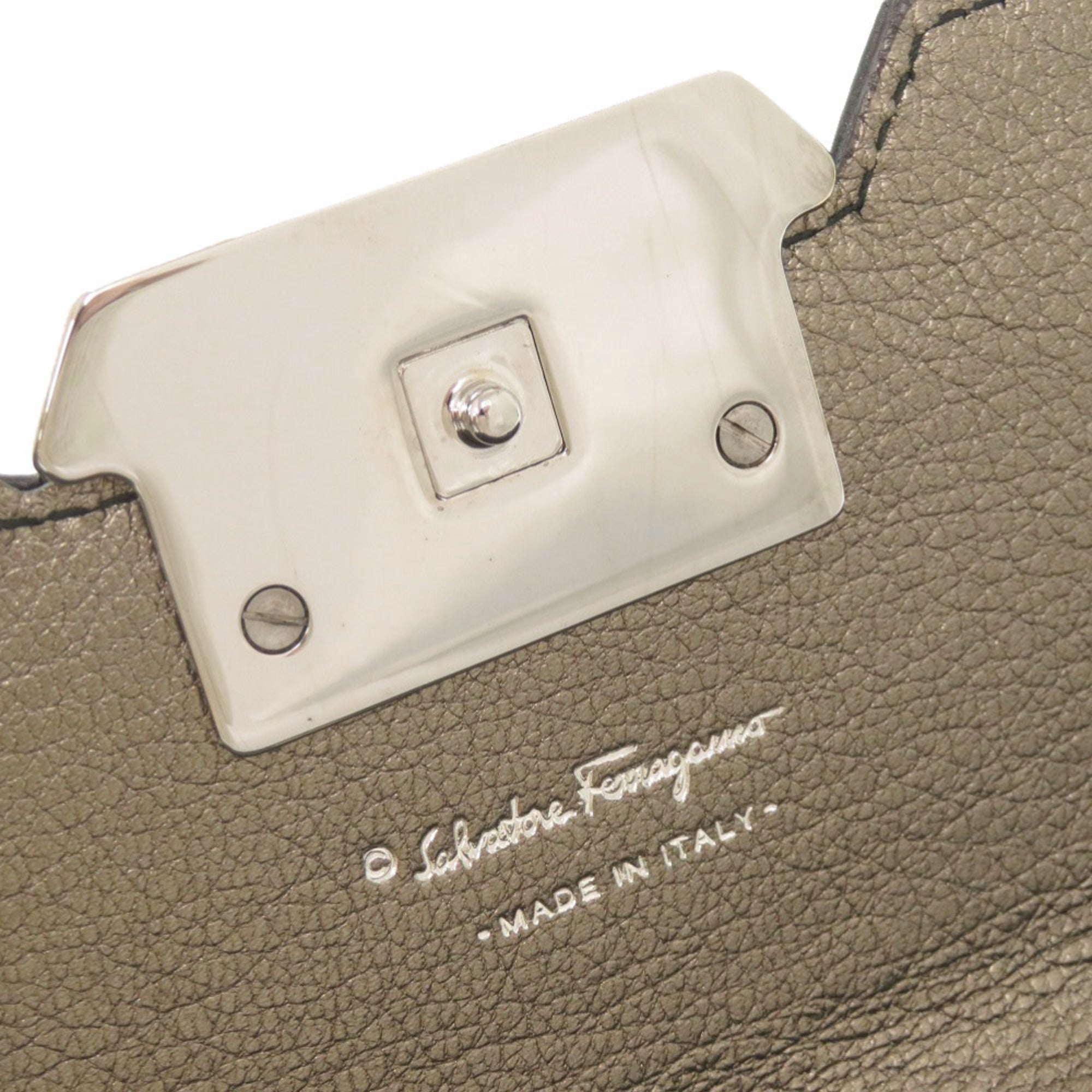 Salvatore Ferragamo Black Leather Wallet (Tri-Fold) (Pre-Owned)