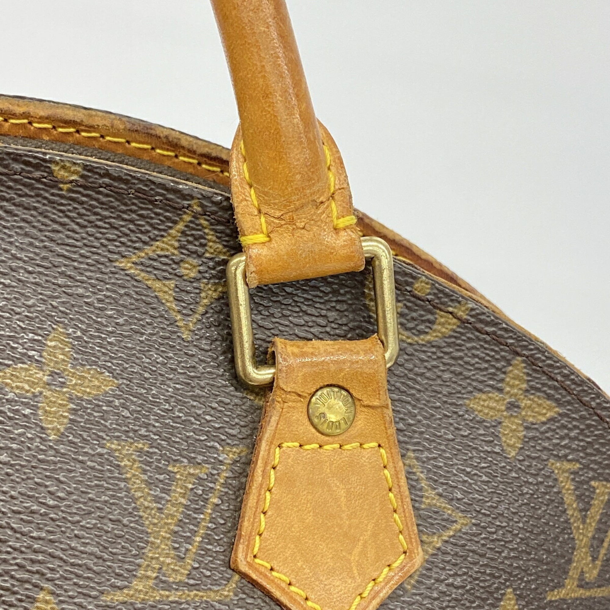 Louis Vuitton Brown Handbag (Pre-Owned)