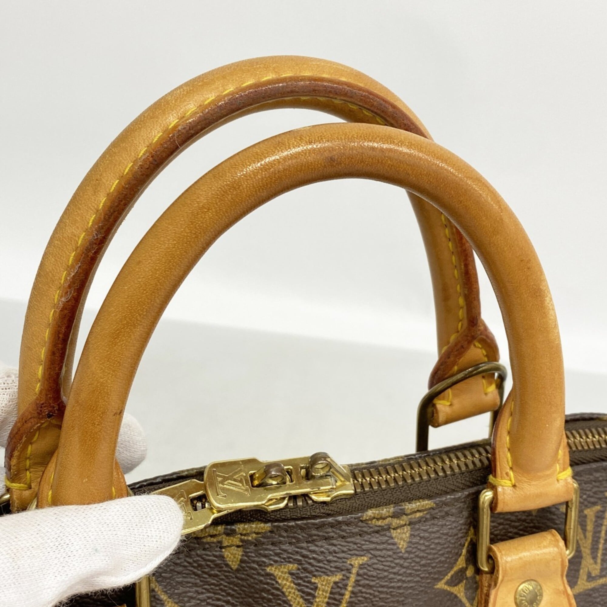 Louis Vuitton Brown Handbag (Pre-Owned)