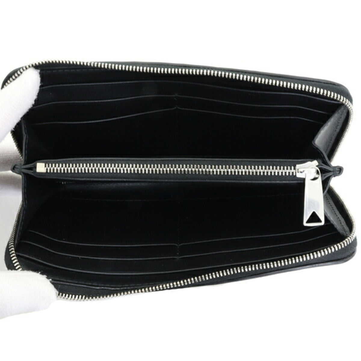 Bottega Veneta Black Leather Long Wallet (Bi-Fold) (Pre-Owned)