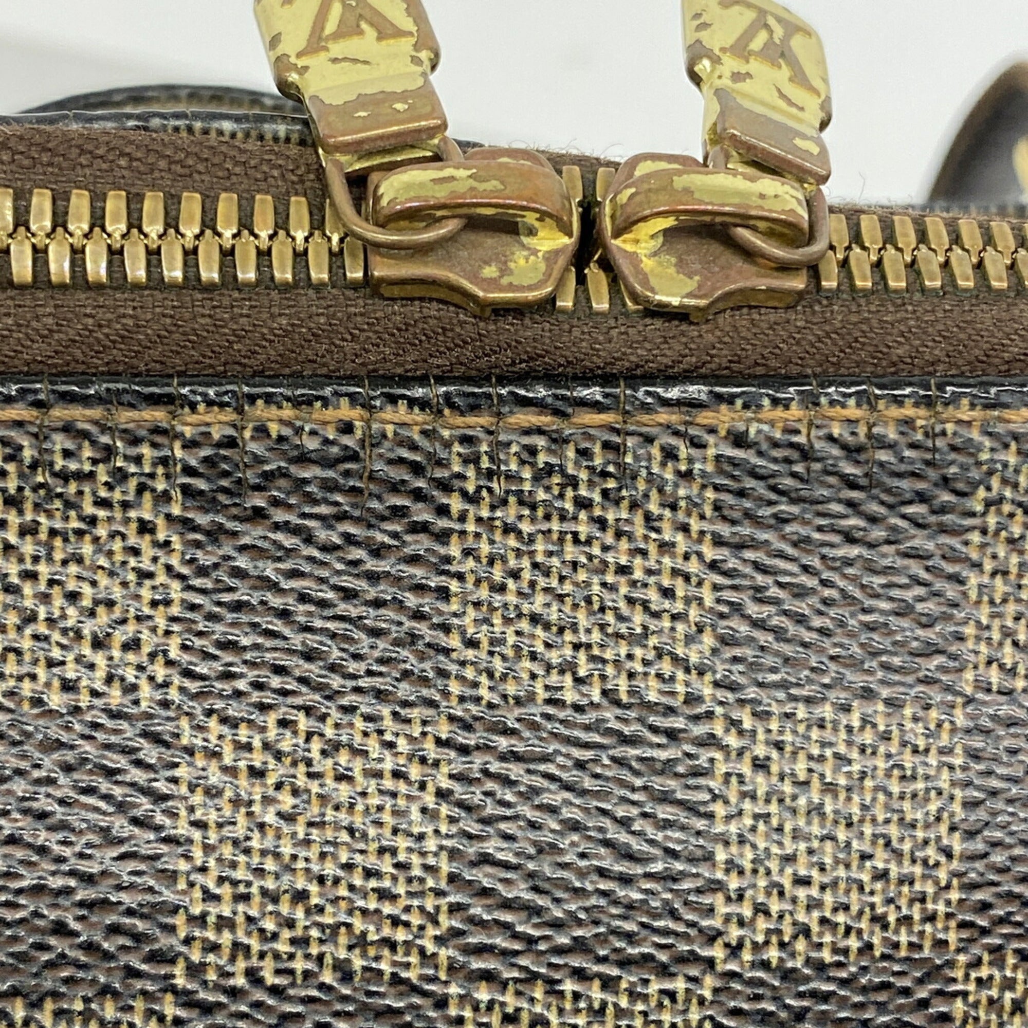 Louis Vuitton Ebene Shoulder Bag (Pre-Owned)
