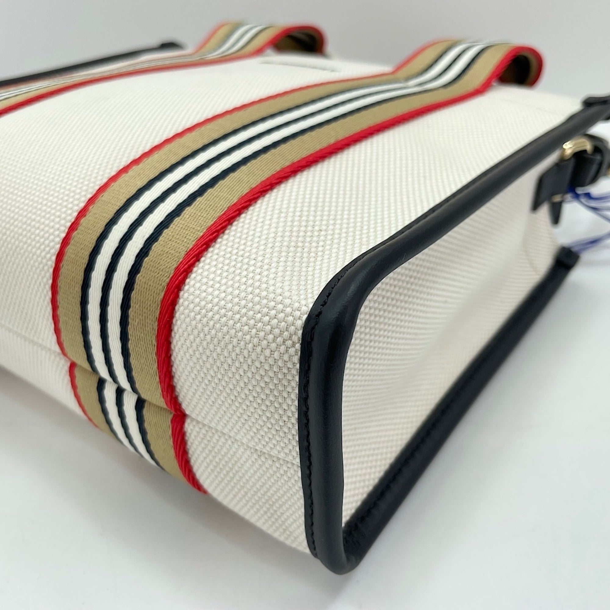 Burberry Multi-Color Canvas Tote Bag (Pre-Owned)