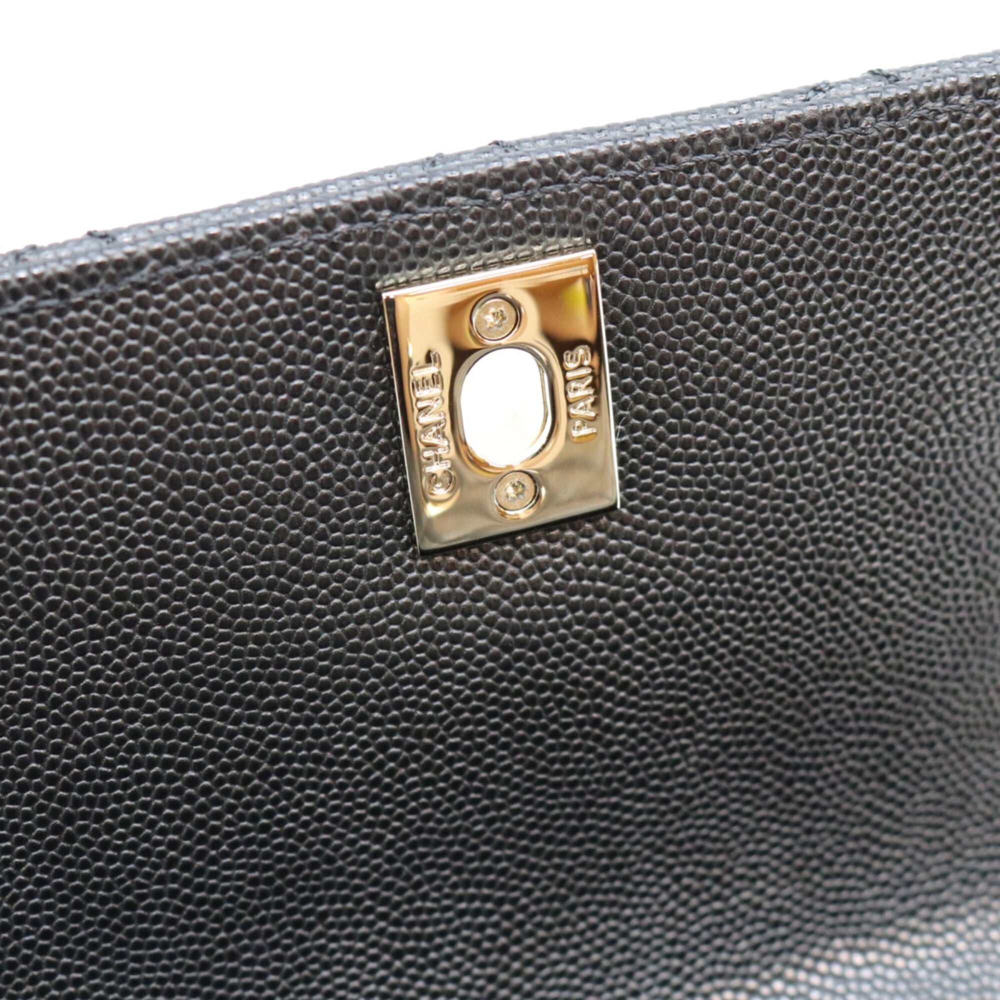 Chanel Black Grained Calfskin Handbag Shoulder Bag (Pre-Owned)