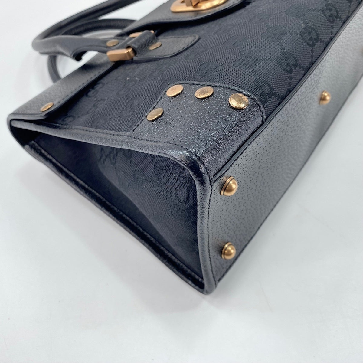 Gucci Black Handbag (Pre-Owned)