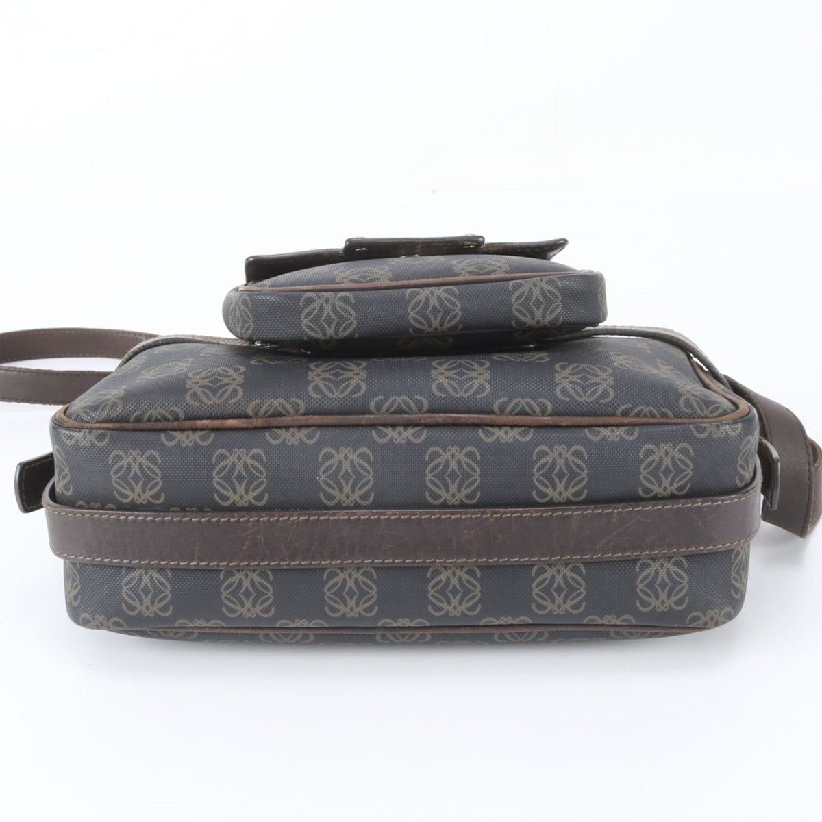 Loewe Black Leather Coated Canvas Crossbody Bag Handbag Shoulder Bag Tote Bag (Pre-Owned)
