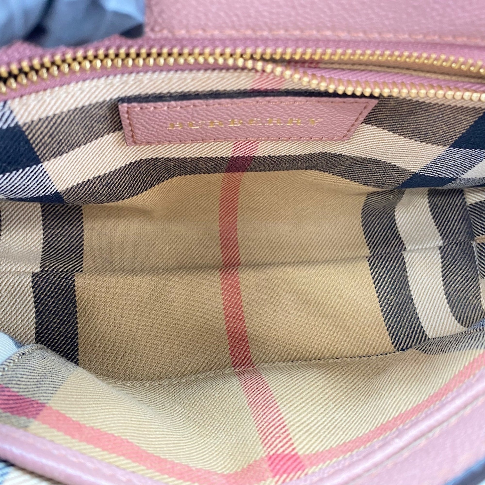 Burberry Pink Leather Shoulder Bag (Pre-Owned)