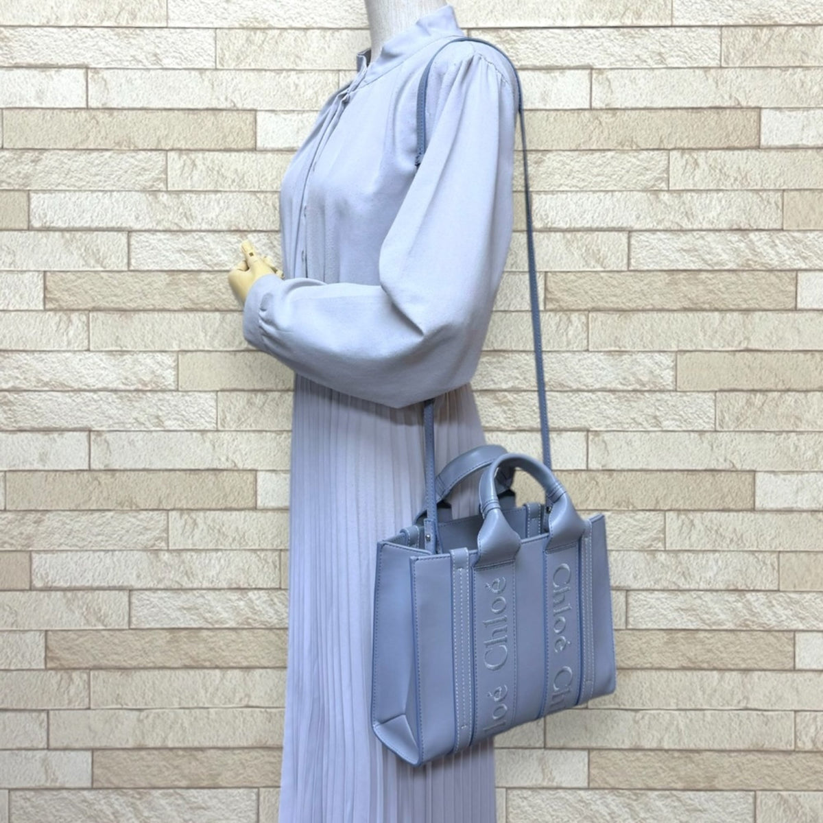 Chloé Blue Leather Shoulder Bag (Pre-Owned)