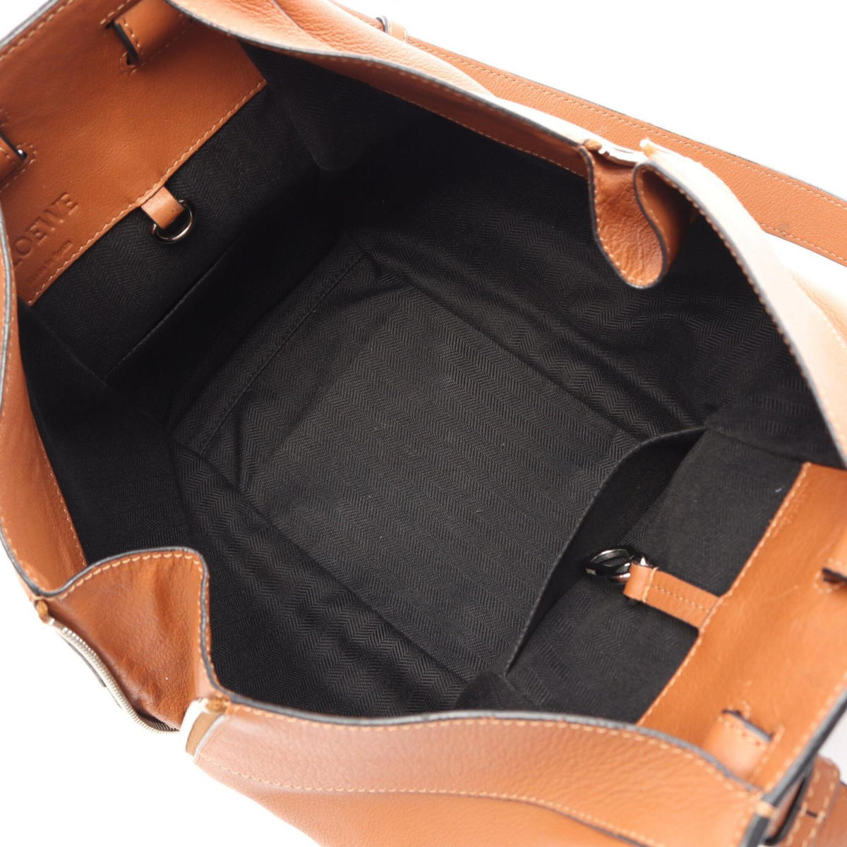 Loewe Brown Leather Handbag (Pre-Owned)