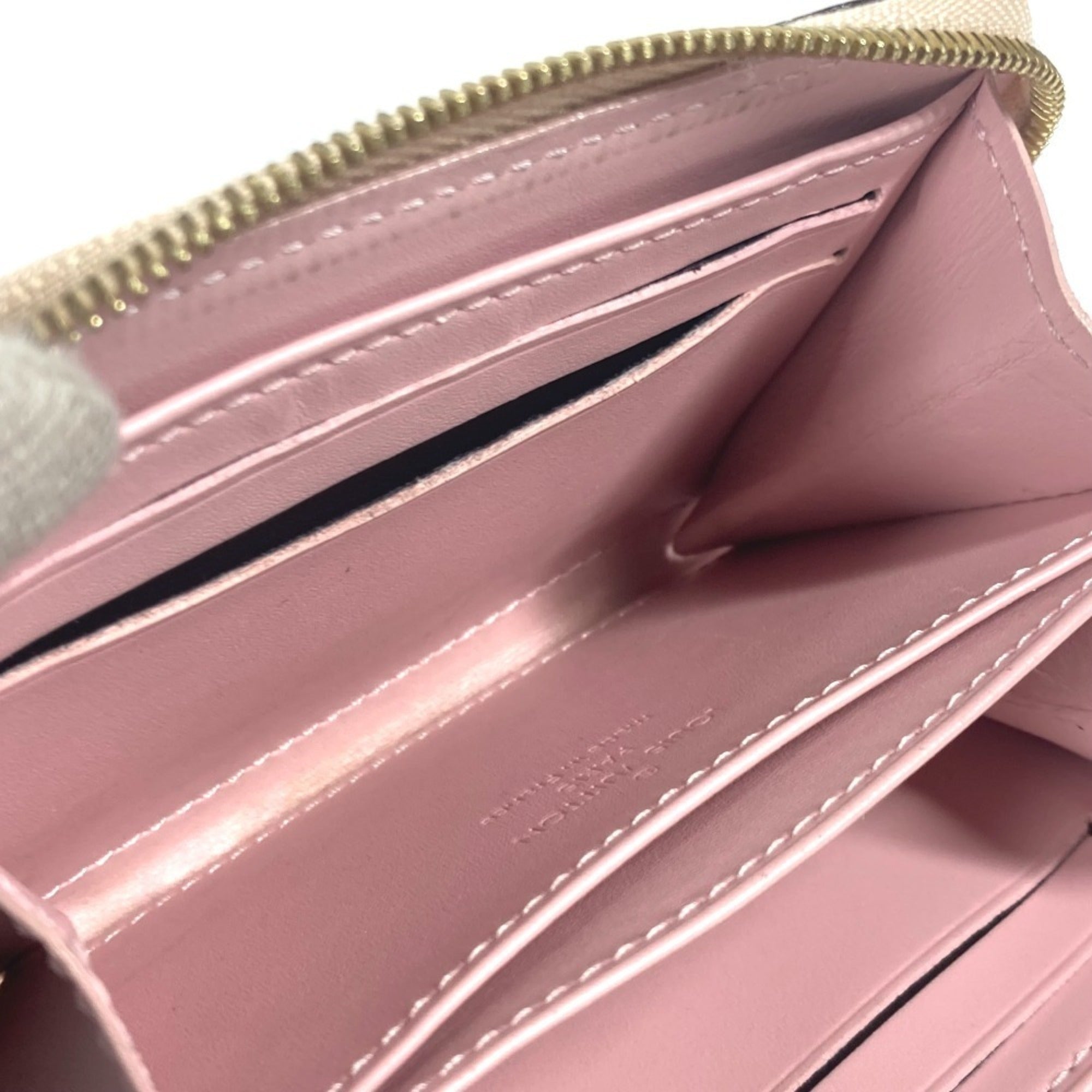Louis Vuitton Beige Pink Vernis Long Wallet (Bi-Fold) (Pre-Owned)