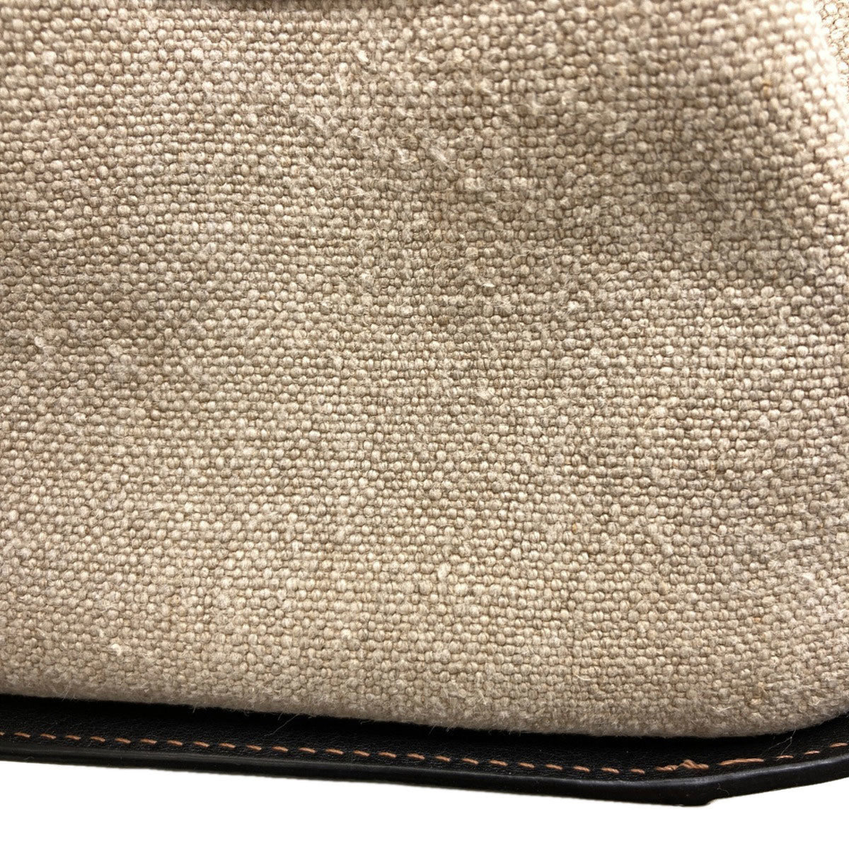Loewe Beige Black Leather Handbag (Pre-Owned)