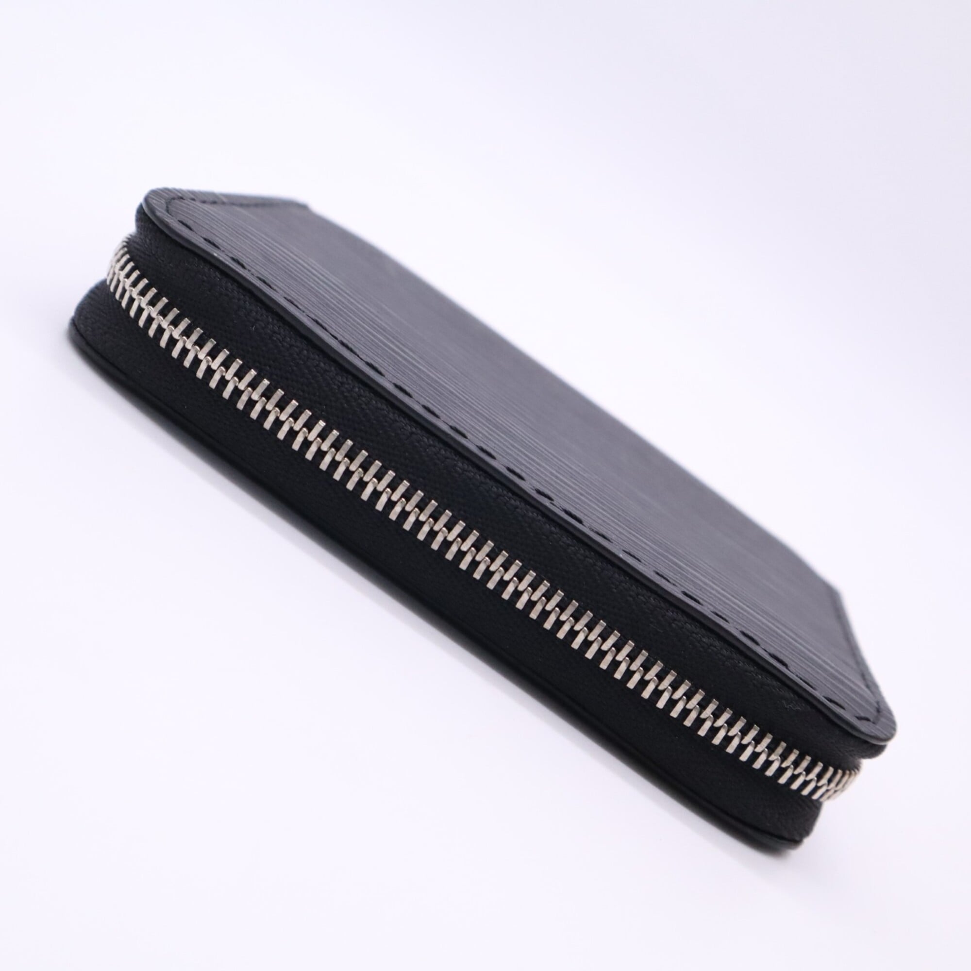 Louis Vuitton Epi Black Leather Coin Purse/Coin Case (Pre-Owned)