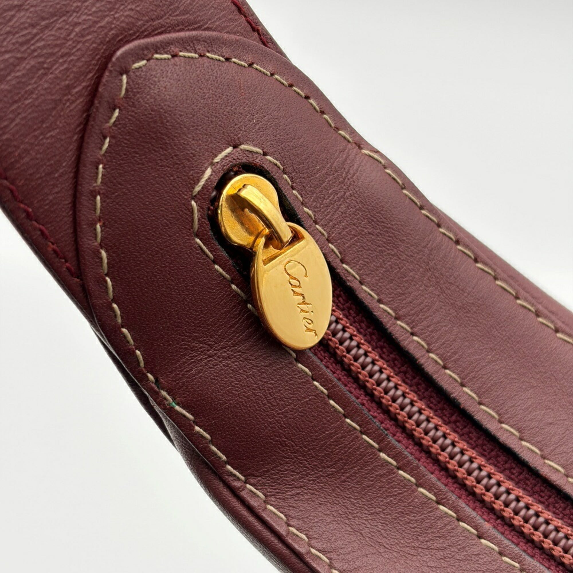 Cartier Bordeaux Leather Shoulder Bag (Pre-Owned)