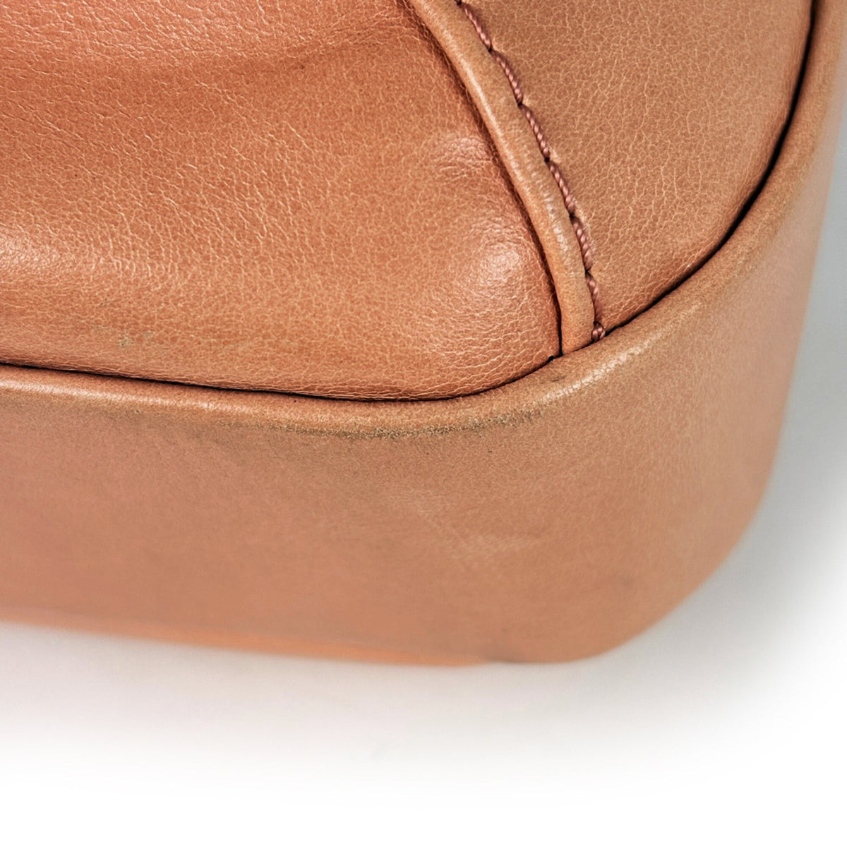 Chanel Matelasse Salmon Pink Leather Shoulder Bag (Pre-Owned)
