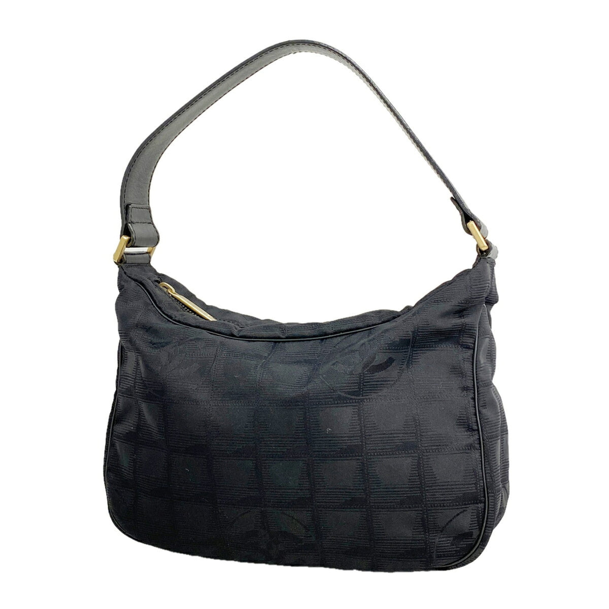 Chanel Black Nylon Shoulder Bag (Pre-Owned)