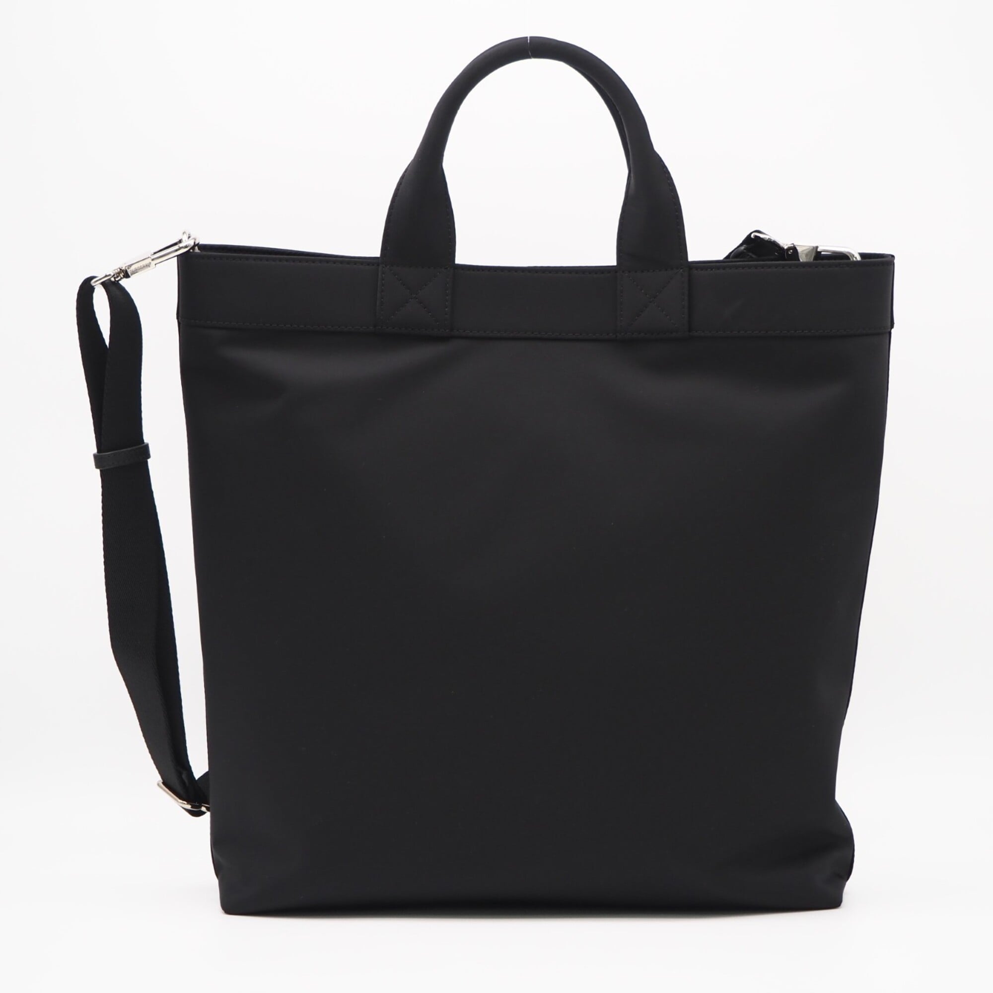 Burberry Black White Nylon Tote Bag (Pre-Owned)