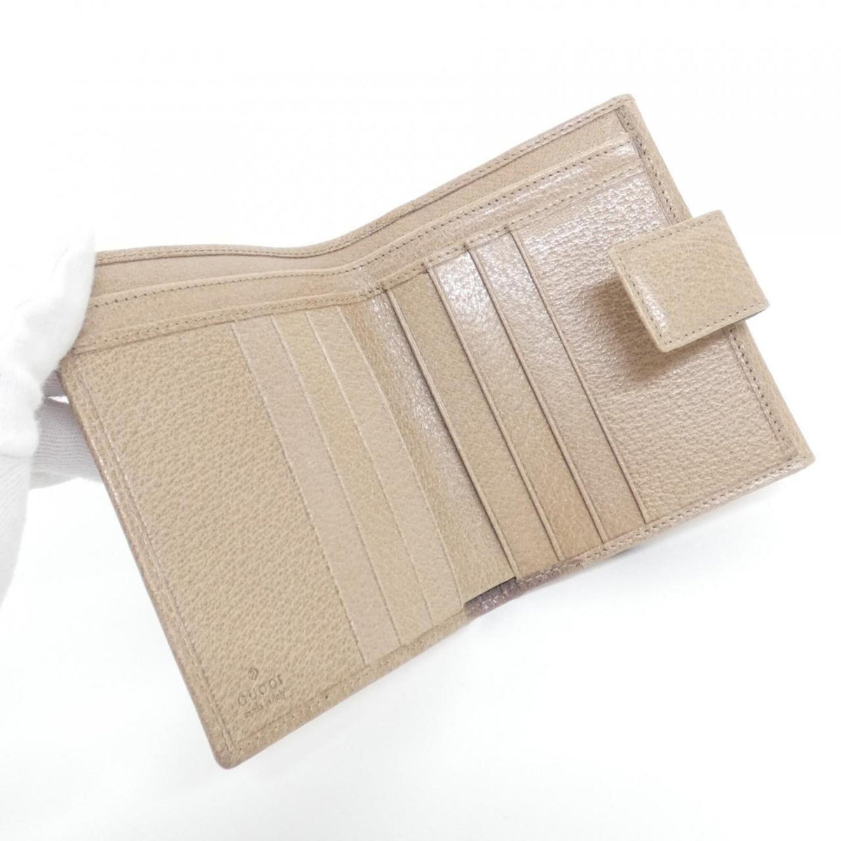 Gucci Beige Leather Wallet (Bi-Fold) (Pre-Owned)