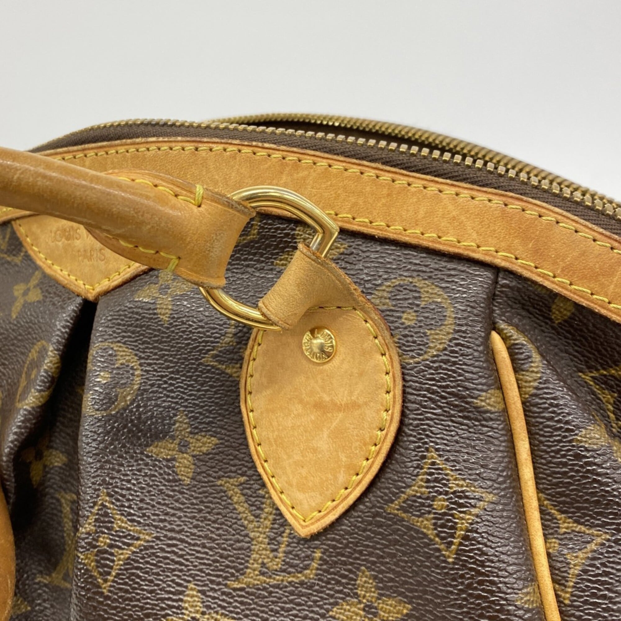 Louis Vuitton Brown Handbag (Pre-Owned)
