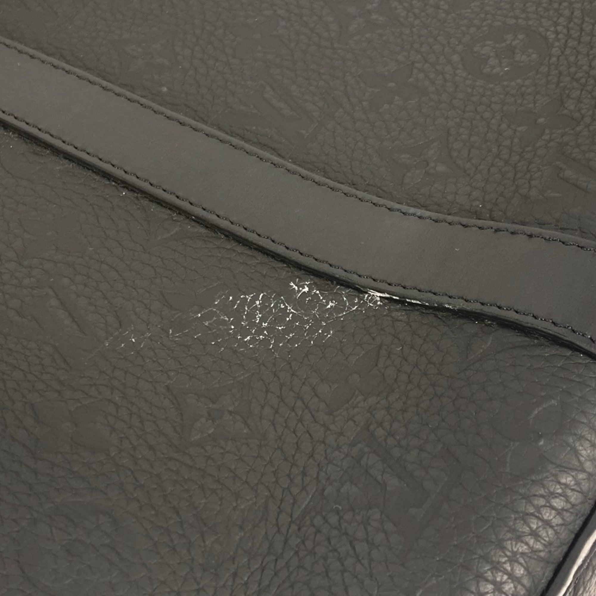 Louis Vuitton Black Noir Leather Handbag Tote Bag (Pre-Owned)