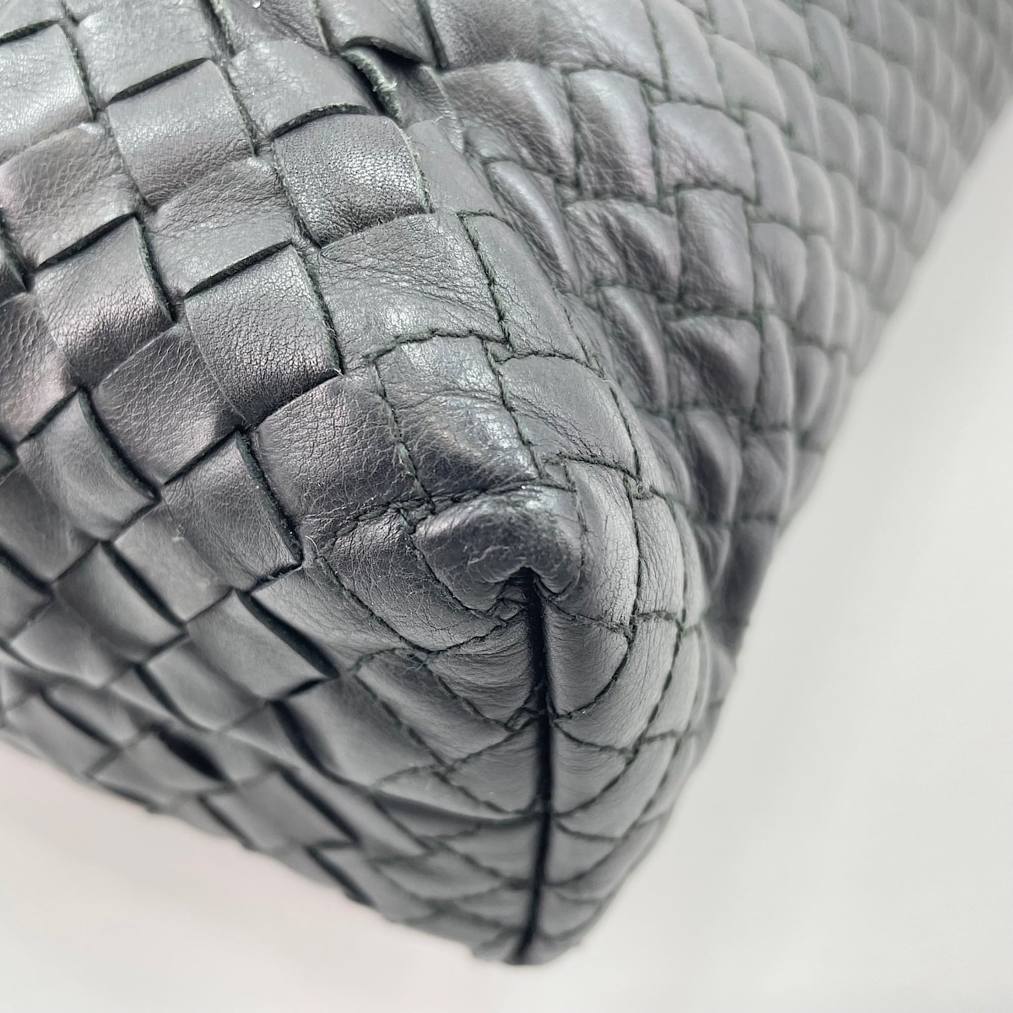 Bottega Veneta Black Intrecciato Tote Bag (Pre-Owned)
