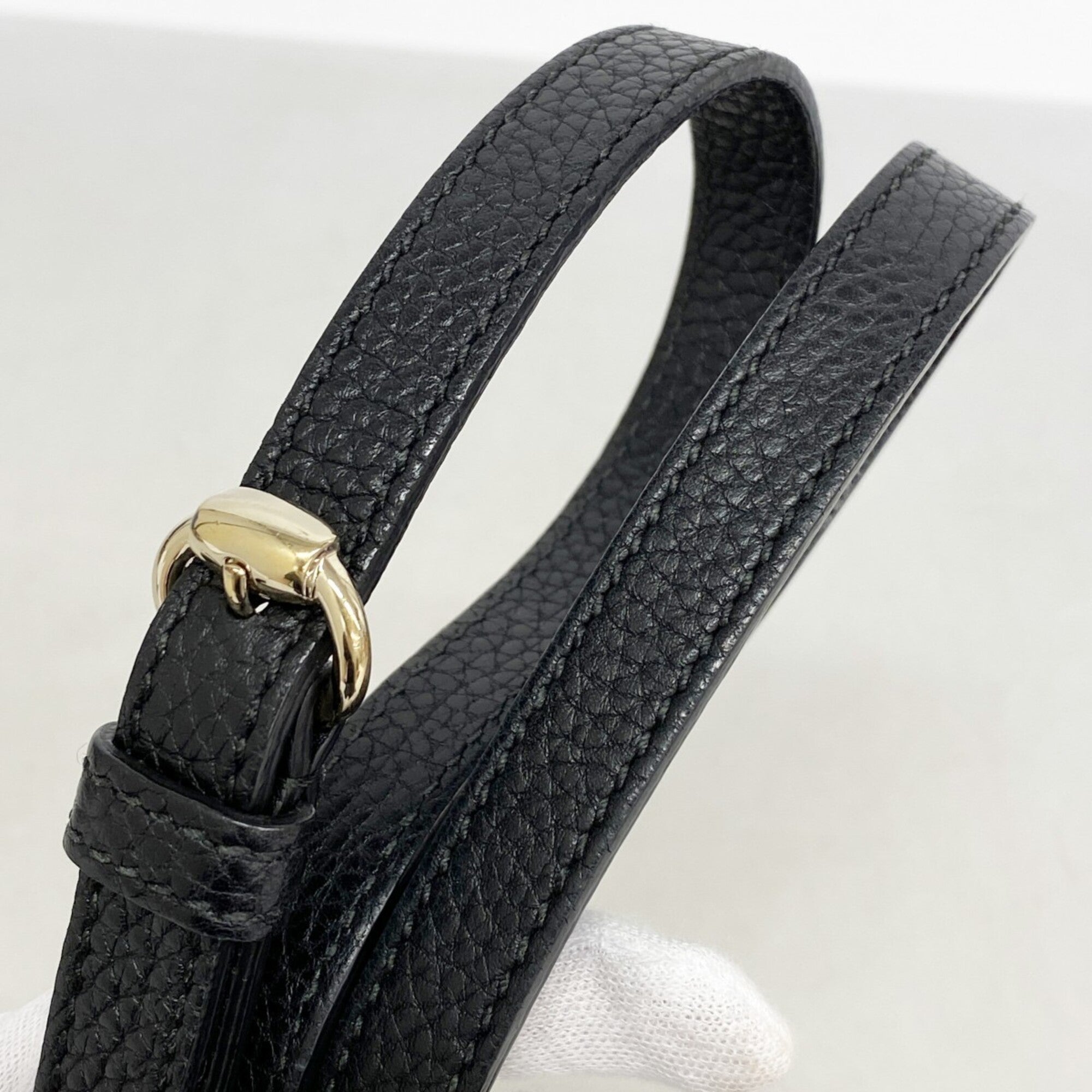 Gucci Black Leather Shoulder Bag (Pre-Owned)