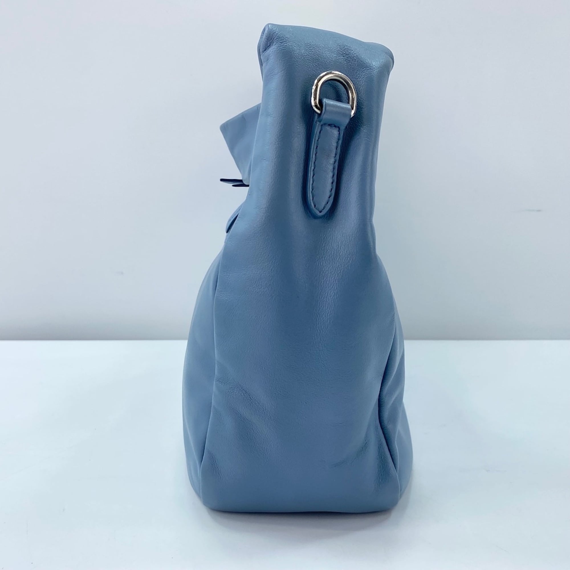 Prada Blue Leather Shoulder Bag (Pre-Owned)