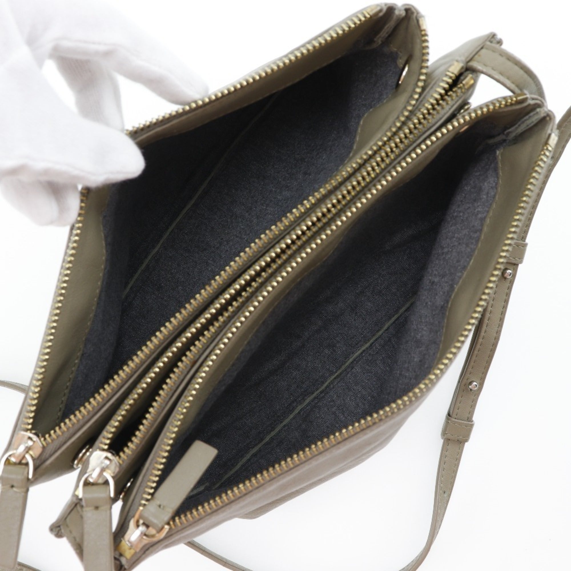 Celine Gray Leather Shoulder Bag (Pre-Owned)